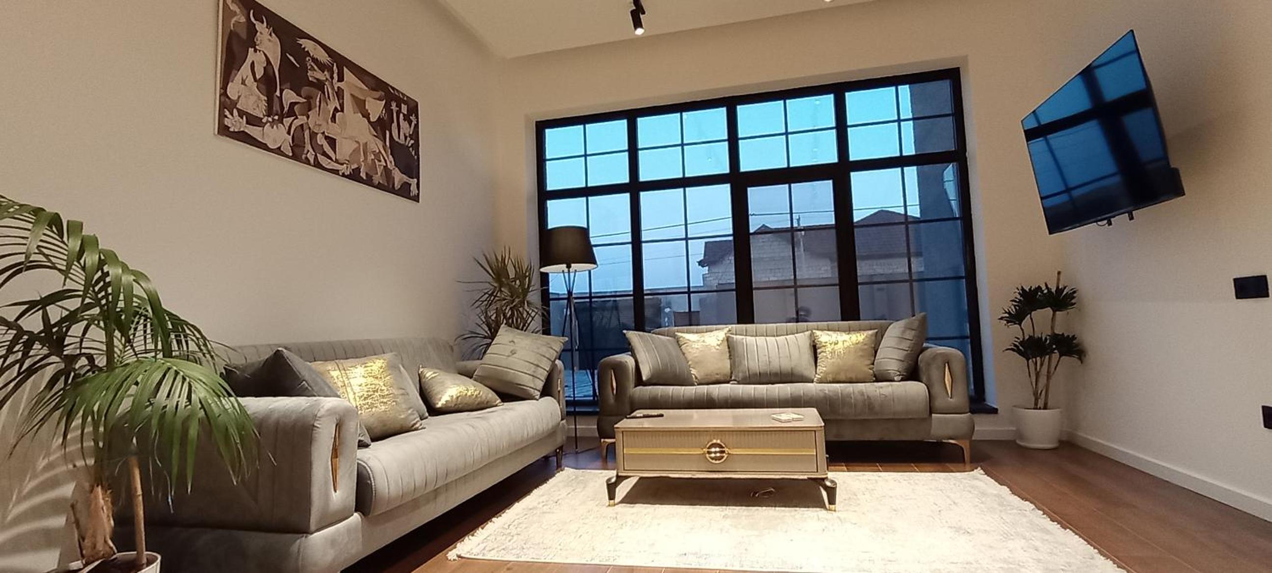 Luxury 4 bedroom villa with hot indoor swimming pool
