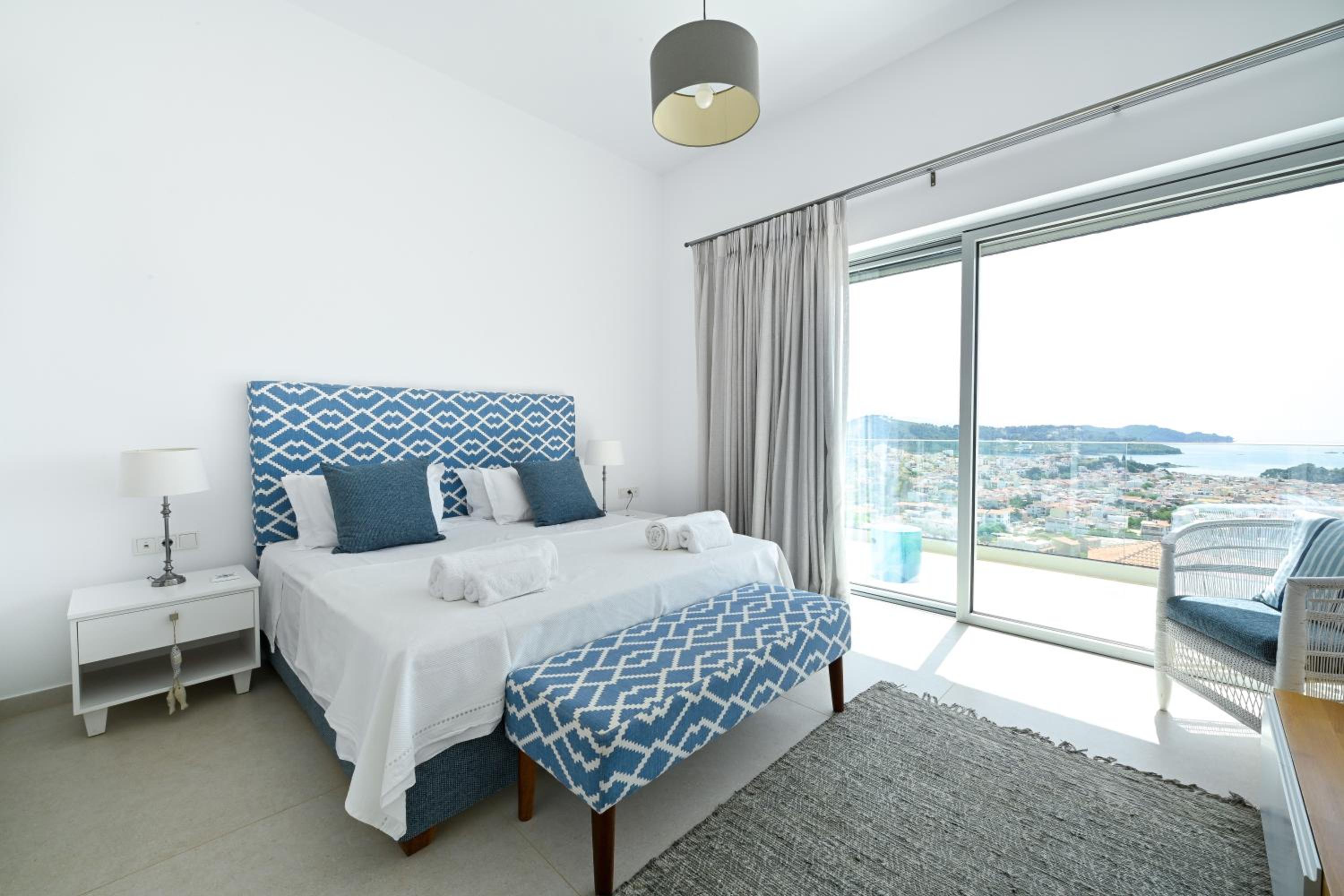 Villa Petra view 3