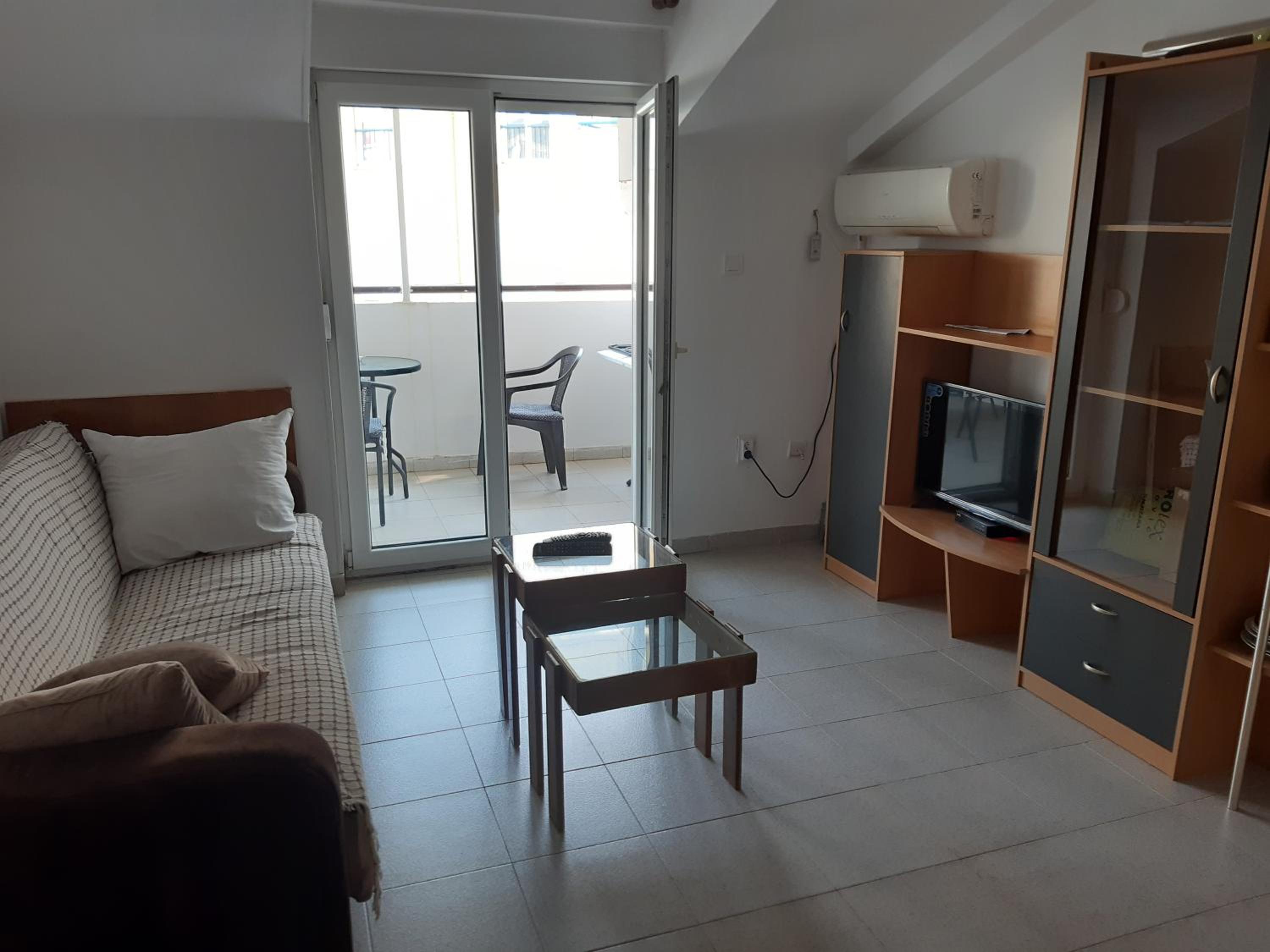 Entire comfortable apartment 2 view 5