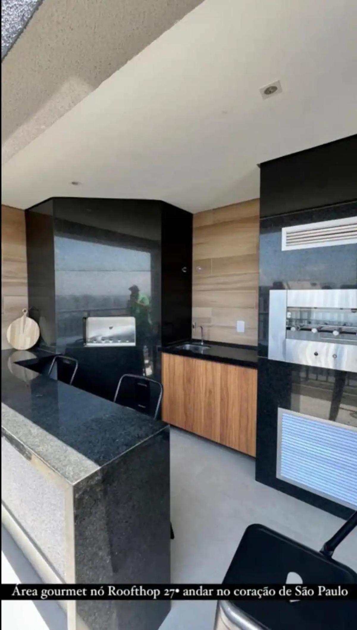 Studio ampliado no 18 andar com uma vista incrivel