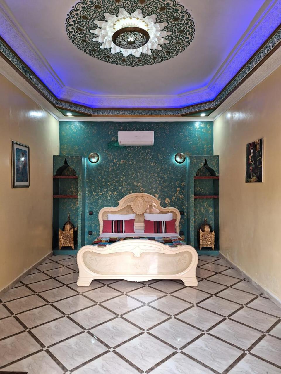 Eden Suite
