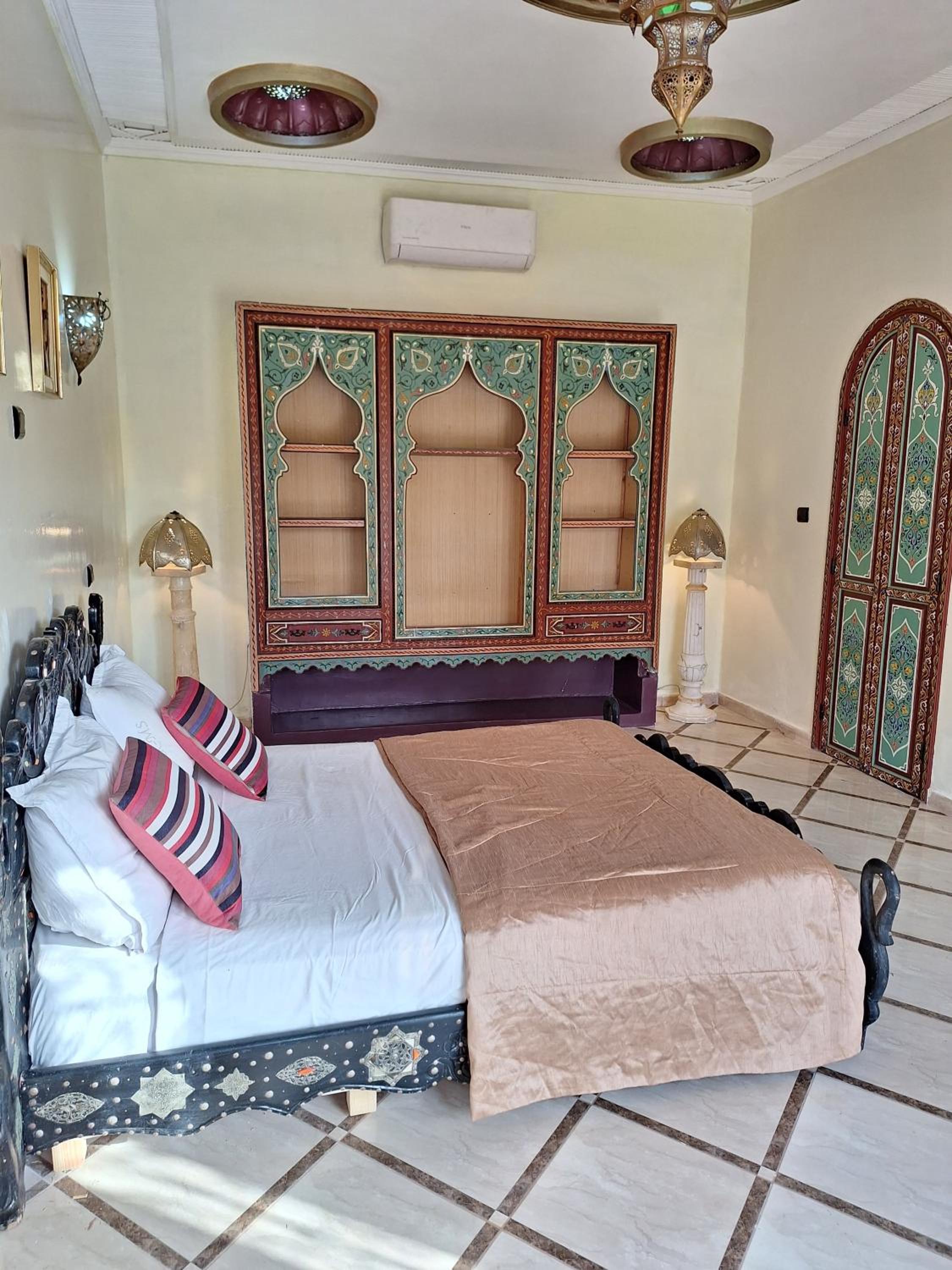 Eden Suite