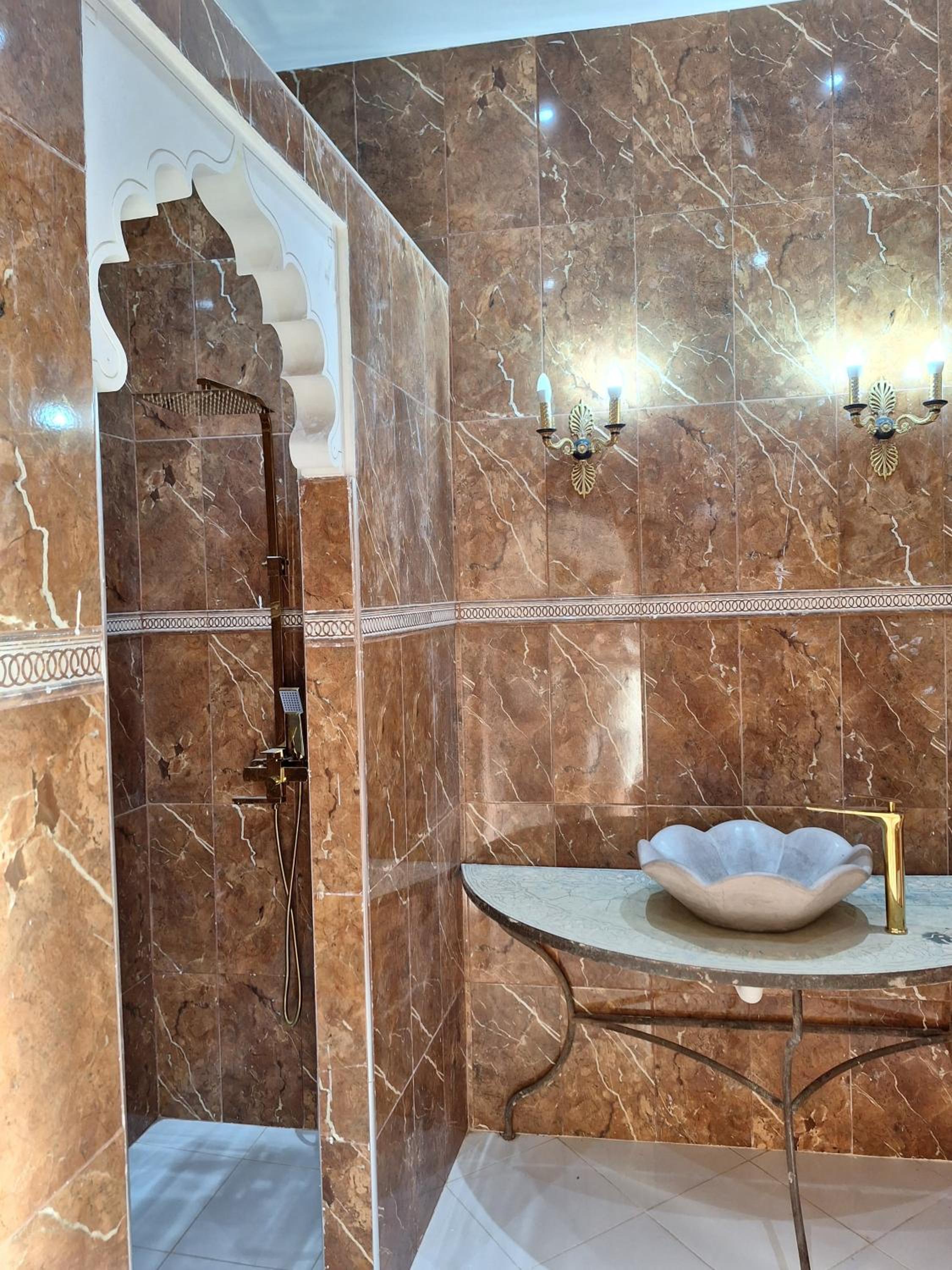 Eden Suite