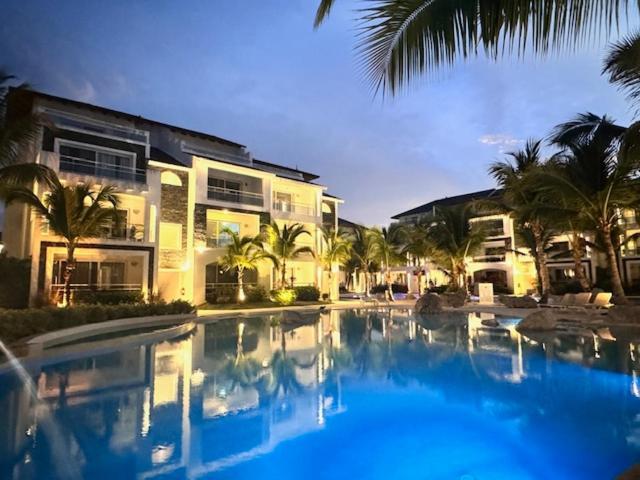 Hotel Estrella Dominicus Stylish 2BR 2BA Apartment Near the Beach - Image 1