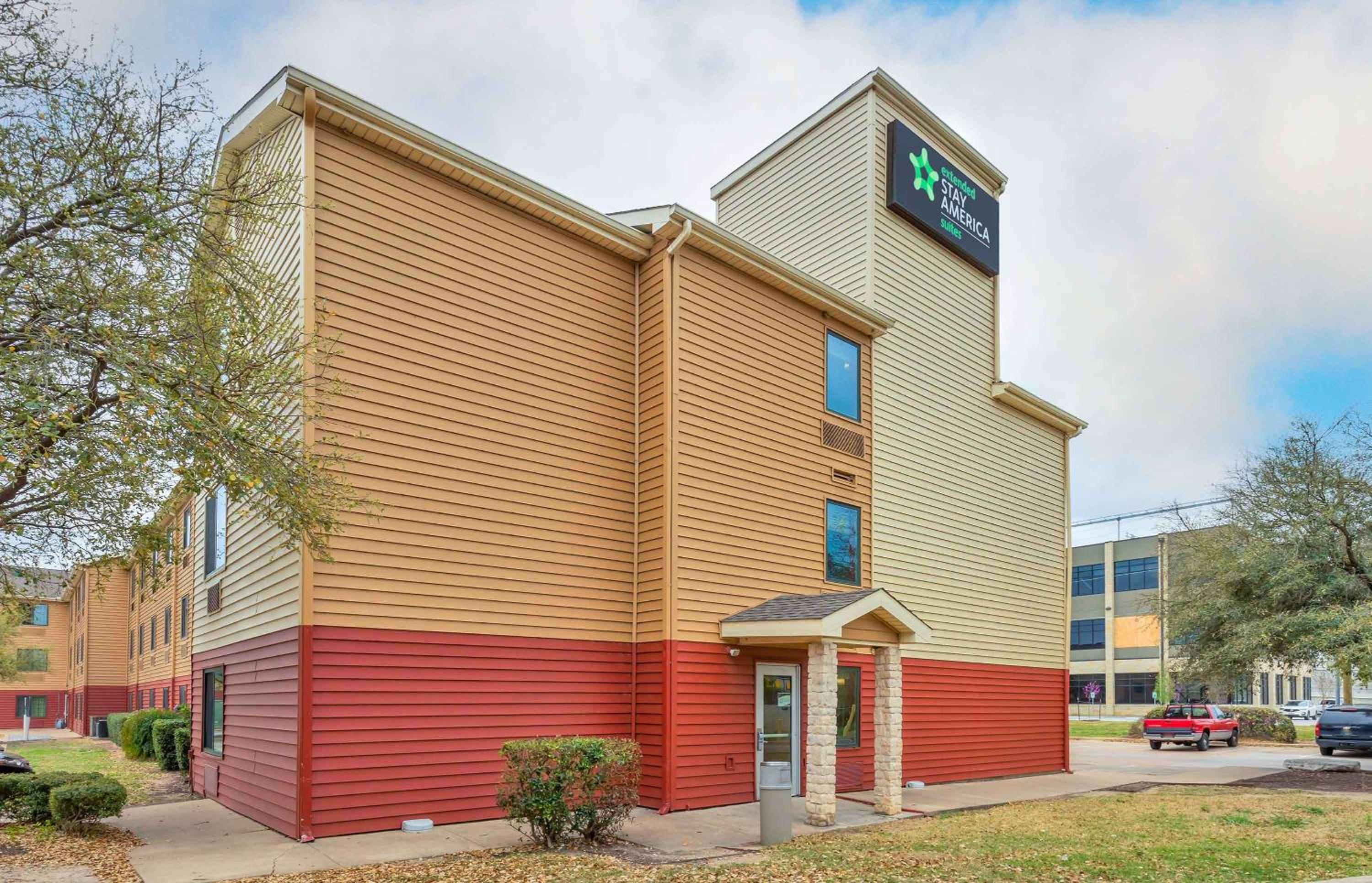 Extended Stay America Select Suites - Austin - Round Rock - North view 2