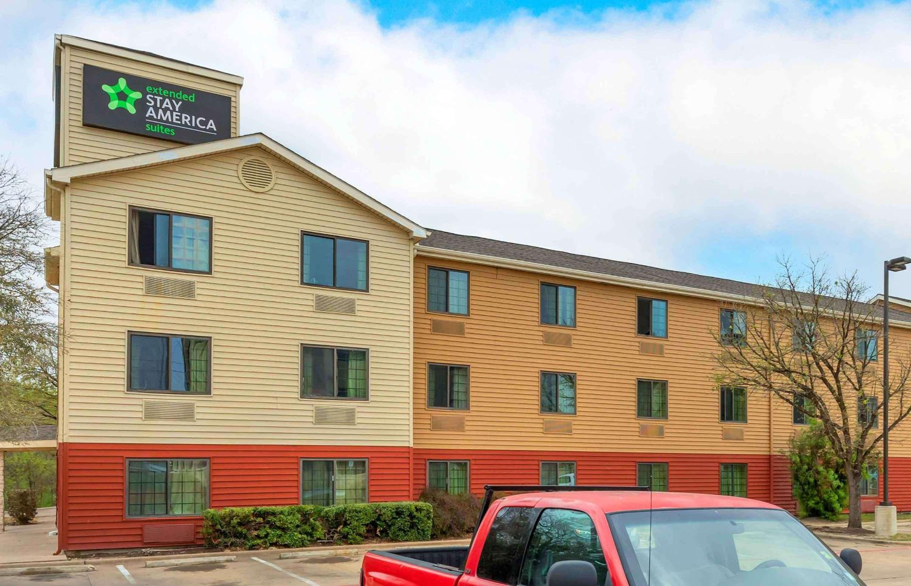 Extended Stay America Select Suites - Austin - Round Rock - North view 3