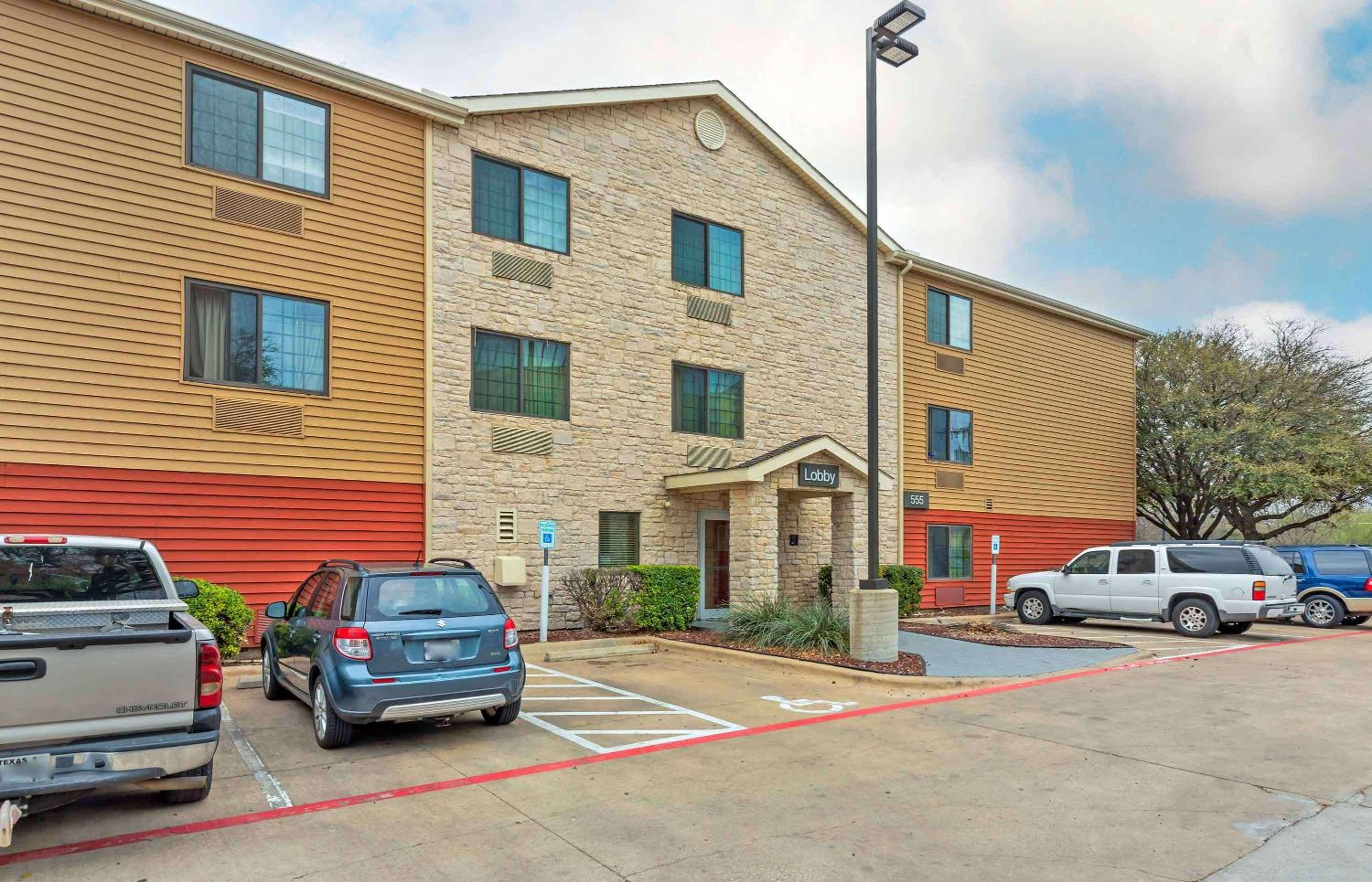 Extended Stay America Select Suites - Austin - Round Rock - North view 4