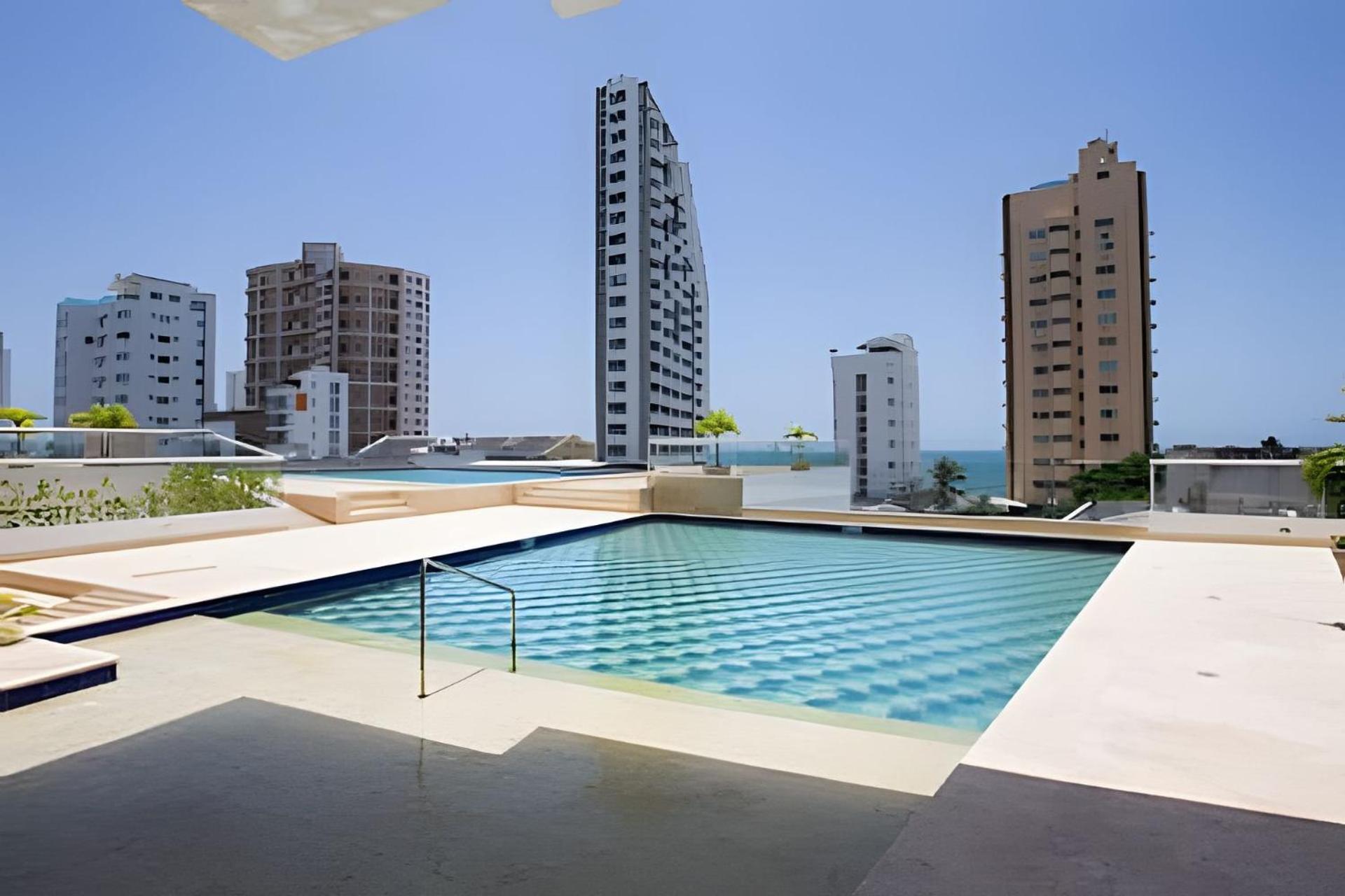 Modern 3BR apartment, Sea View and Historic Center