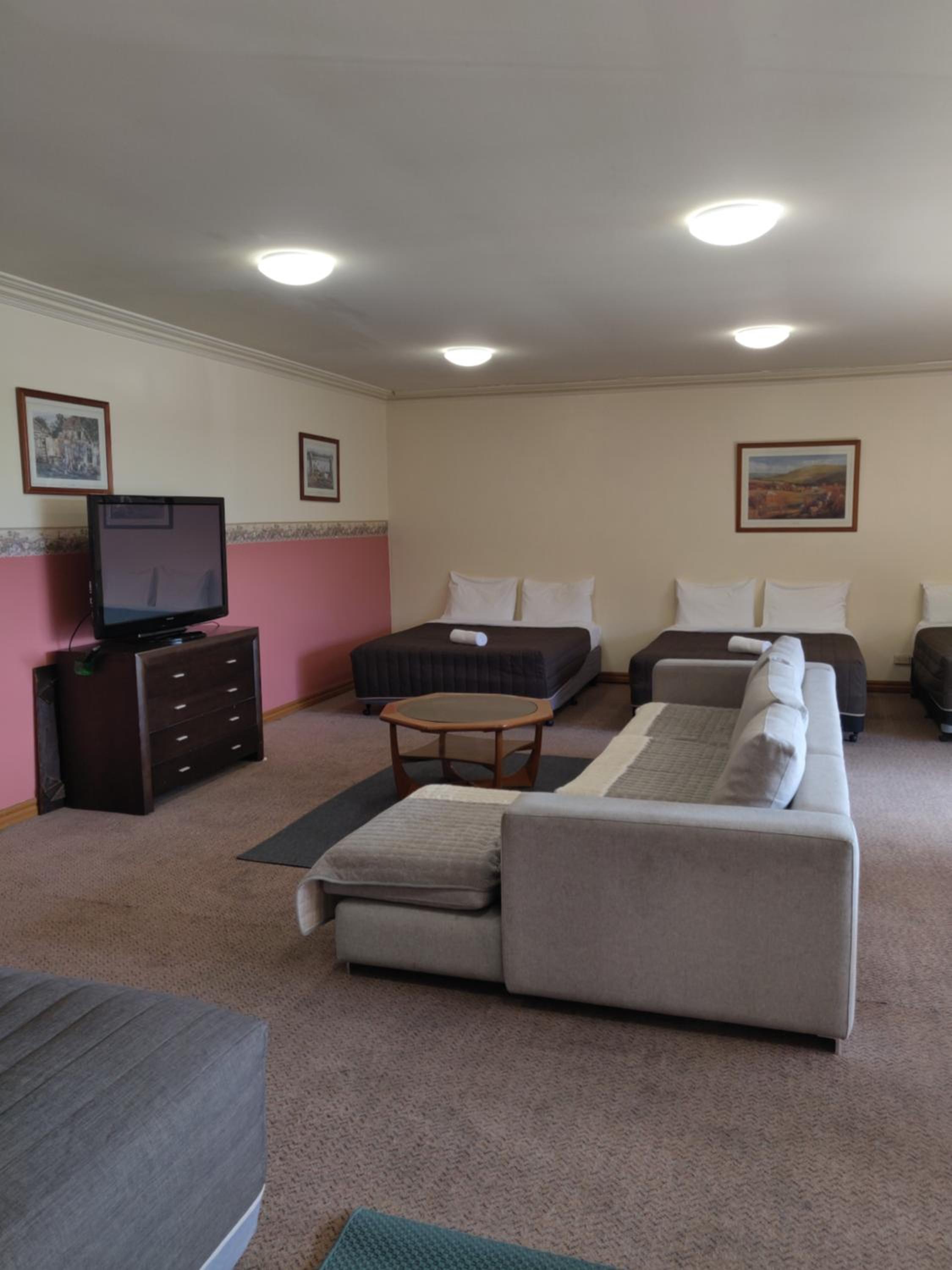 St Georges Motor Inn