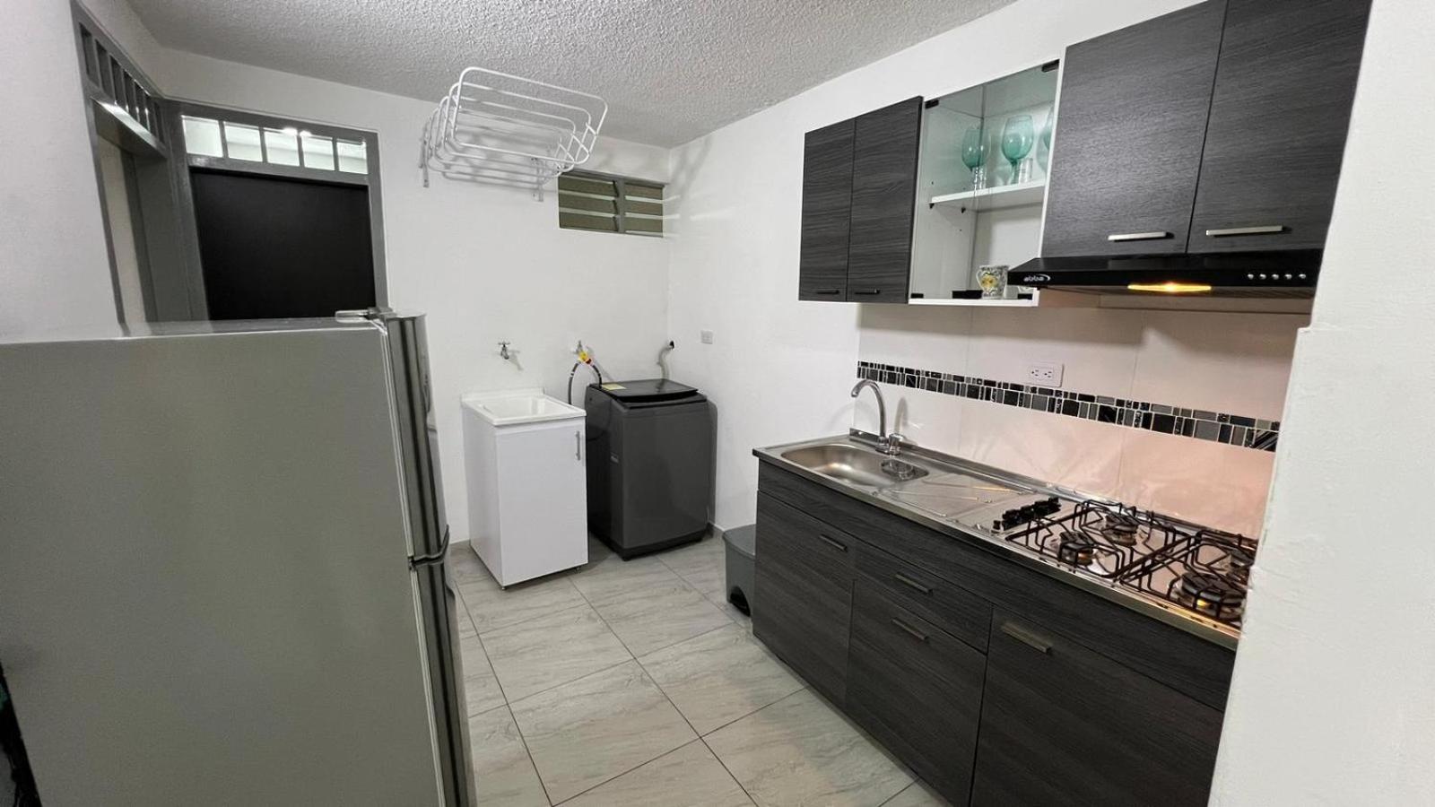 Apartamento moderno y central Excelente ubicacion