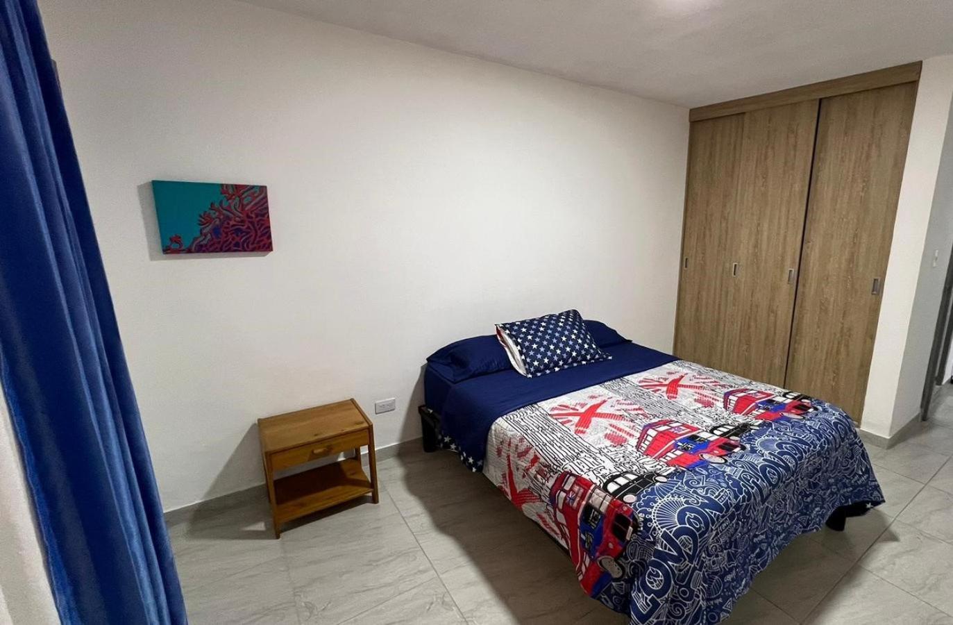 Apartamento moderno y central Excelente ubicacion