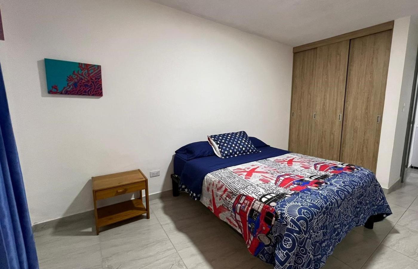 Apartamento moderno y central Excelente ubicacion