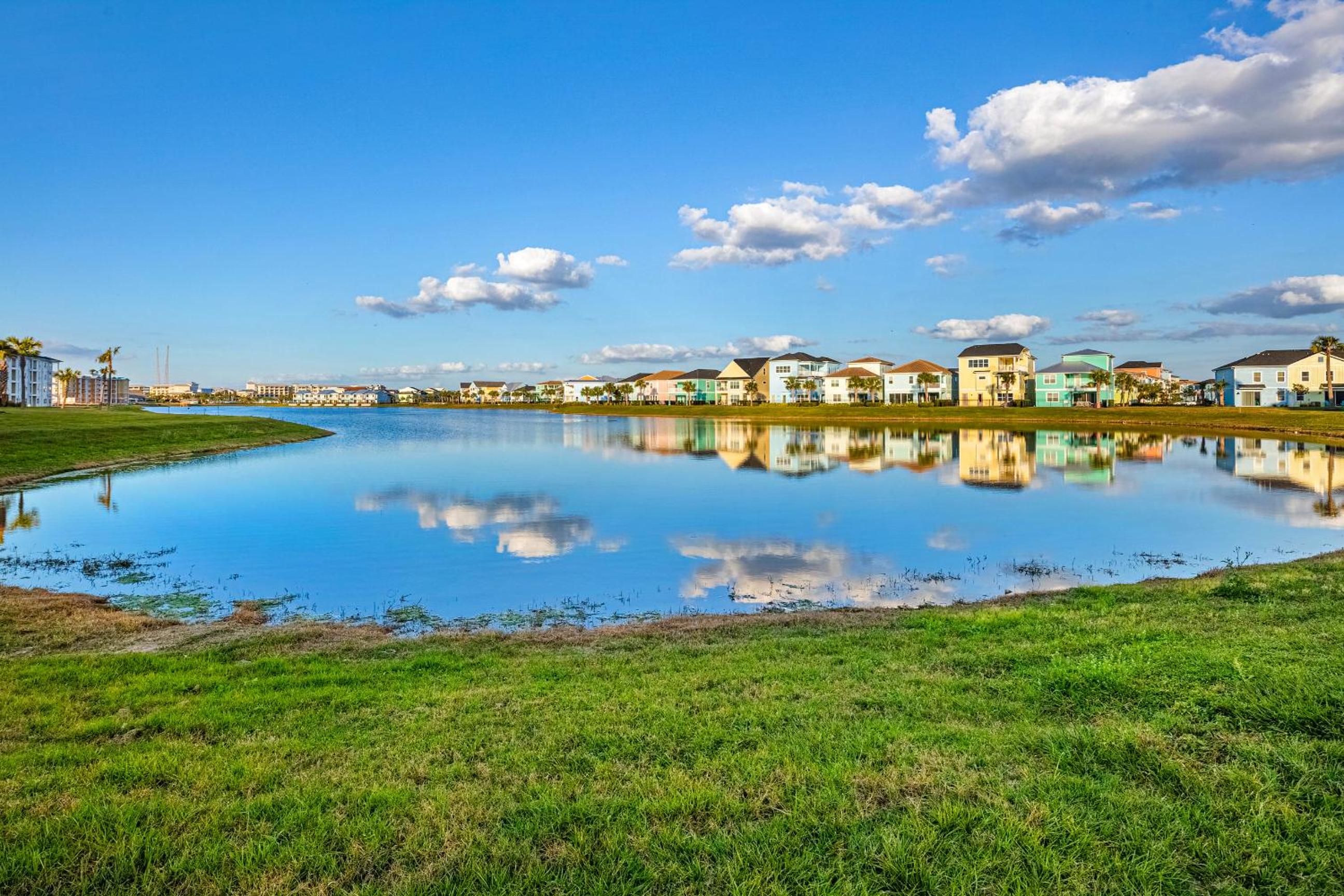 Dreamy Blue Villa Near Disney With Margaritaville Resort & Island H20 Waterpark Access - 2961Cs
