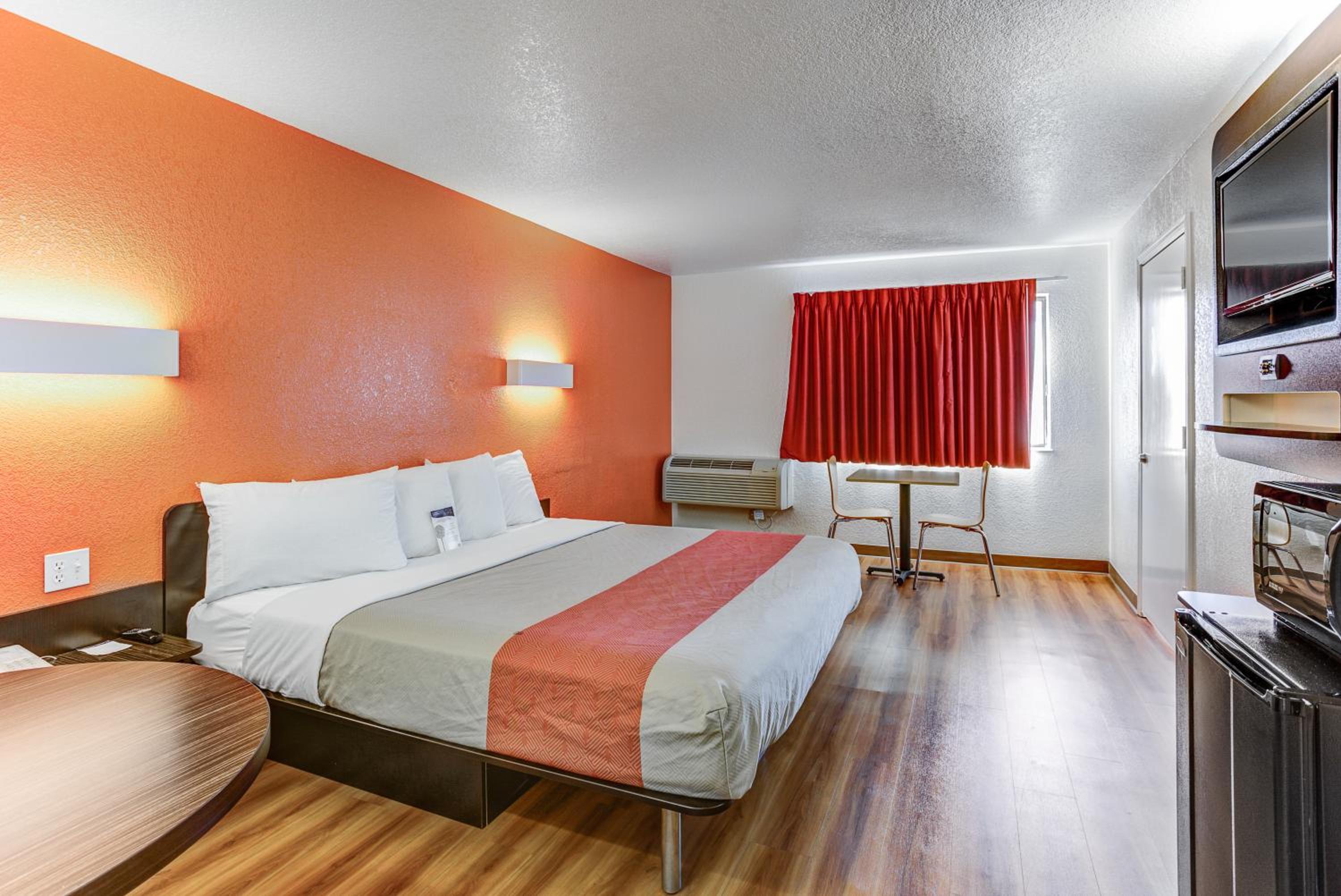 Motel 6-Portland, OR - Tigard West - Property Image 60