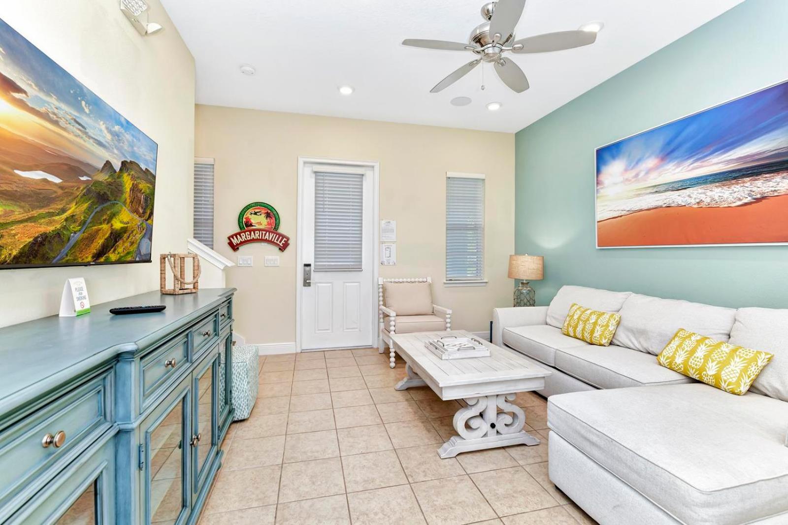 Casa Blanca Cottage With Hot Tub Near Disney With Margaritaville Resort & Island H2O Access - 8032Su