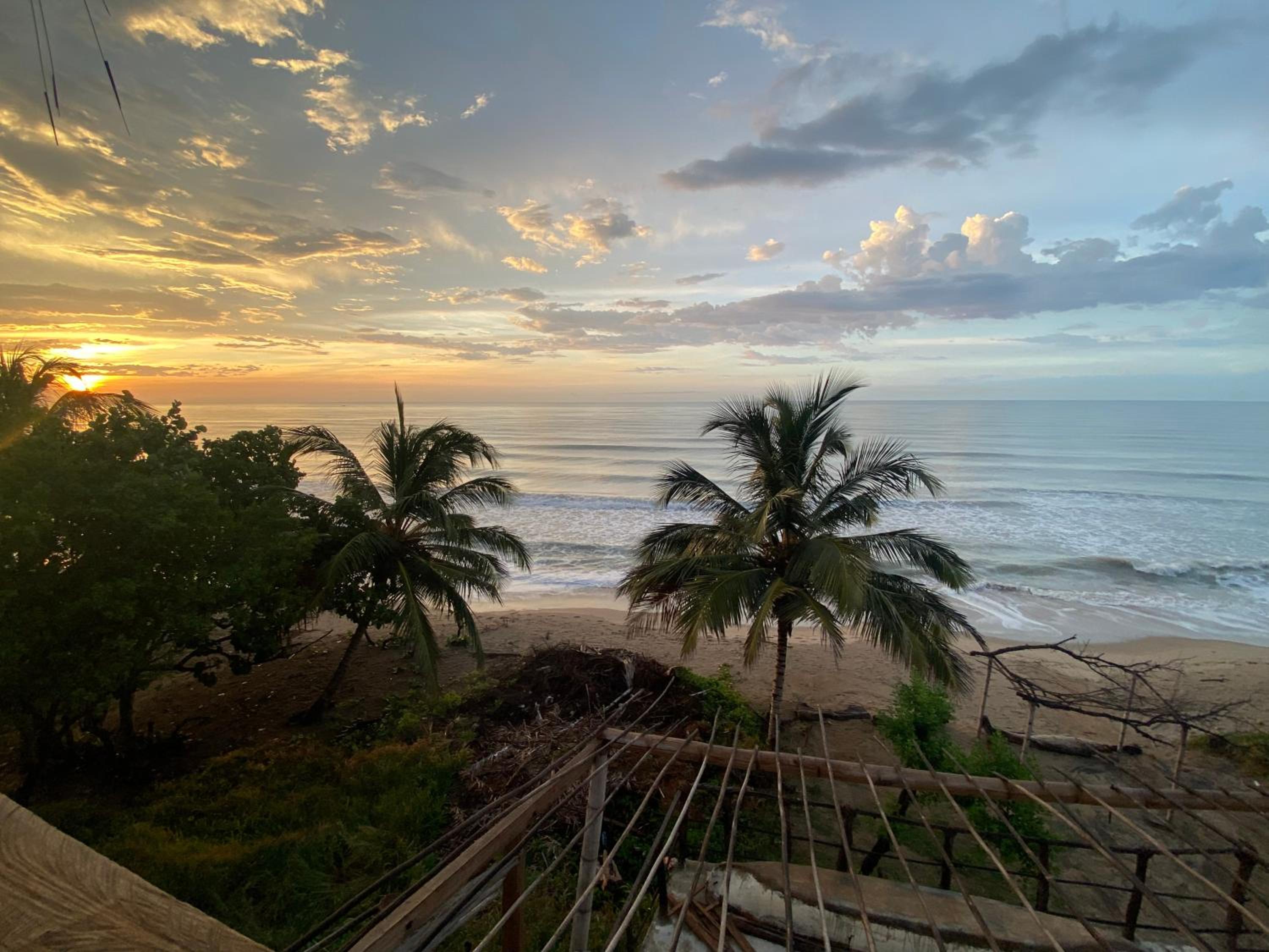 Frente al Mar