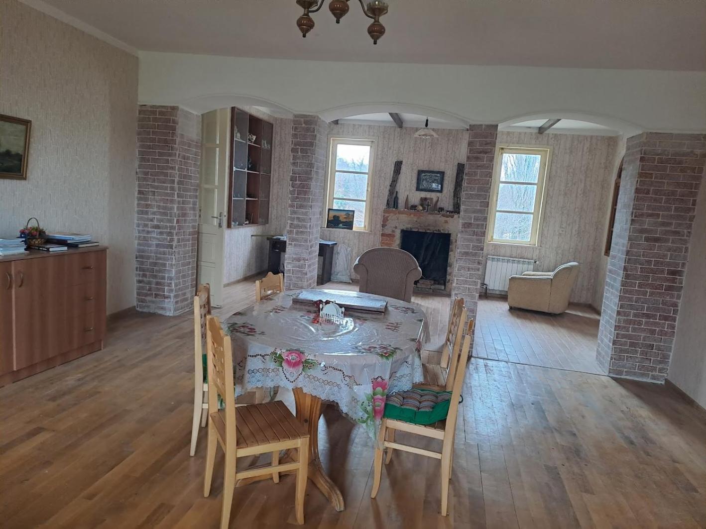 Kutaisi Countryside Guesthouse and Winery