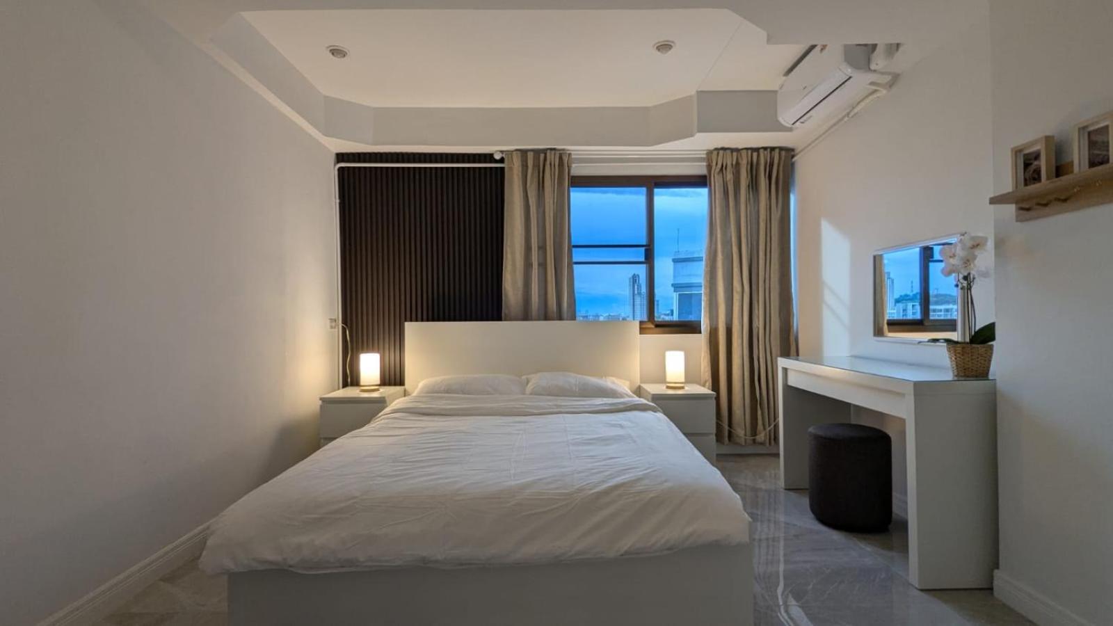 Pattaya Hagone Condotel