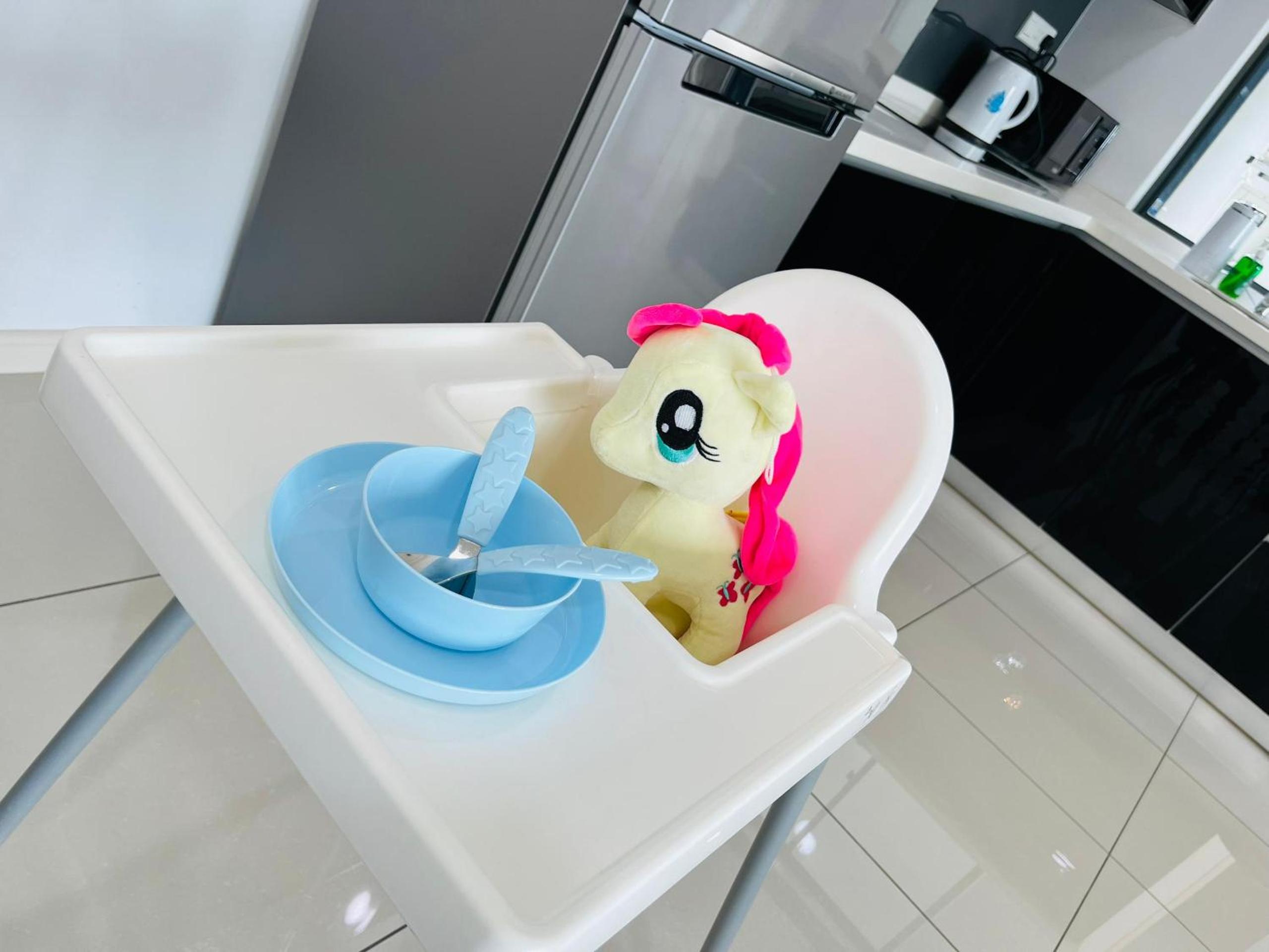 ELYSIA-Legoland-QFamilySuite-WaterDispenser