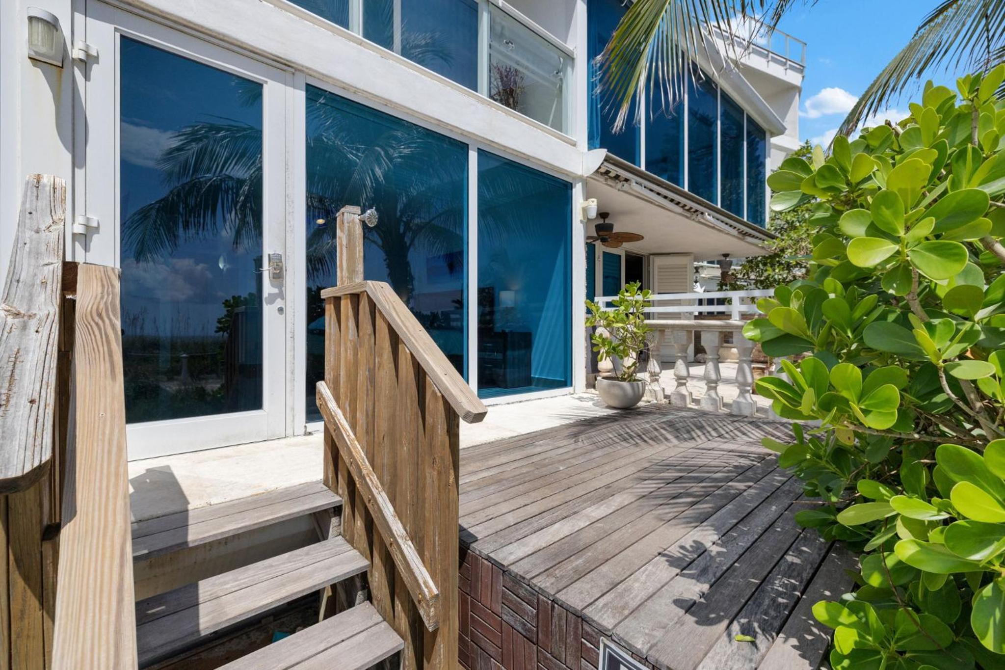 Miami Beachfront Oasis with Stunning Ocean Views view 5