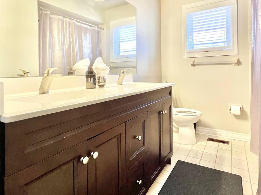 GTA Modern 5-Bedroom Family Home
