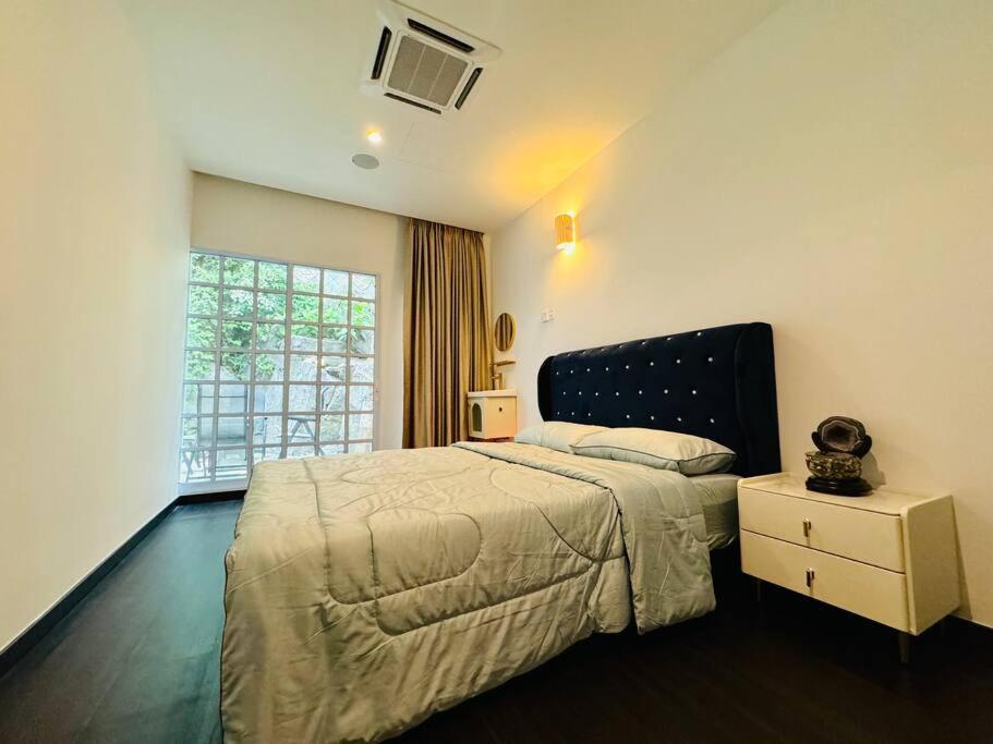 Santorini Ampang - Crystal Hillside Homestay photo 2