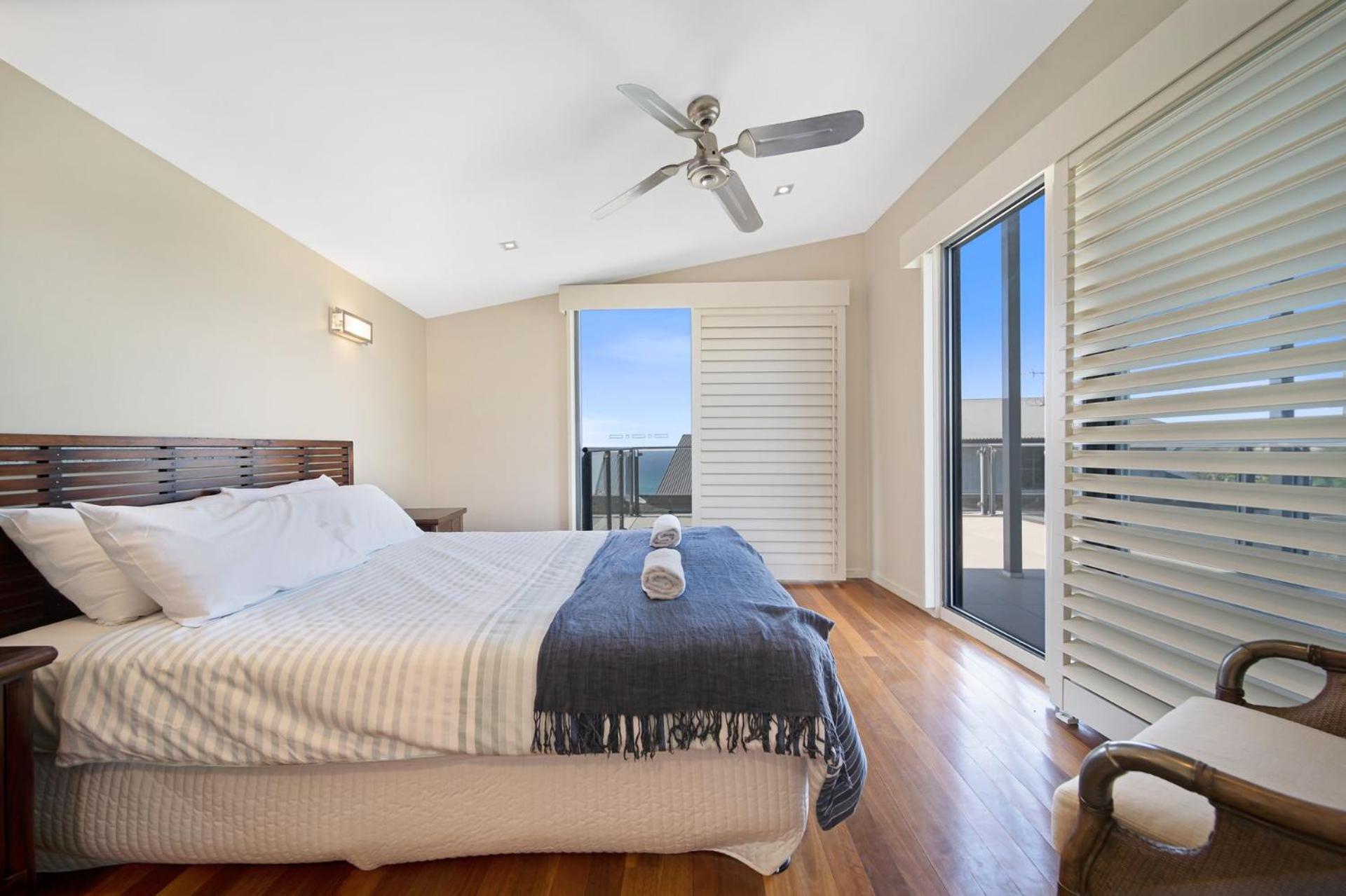 Warragi 5 by Discover Stradbroke - pool