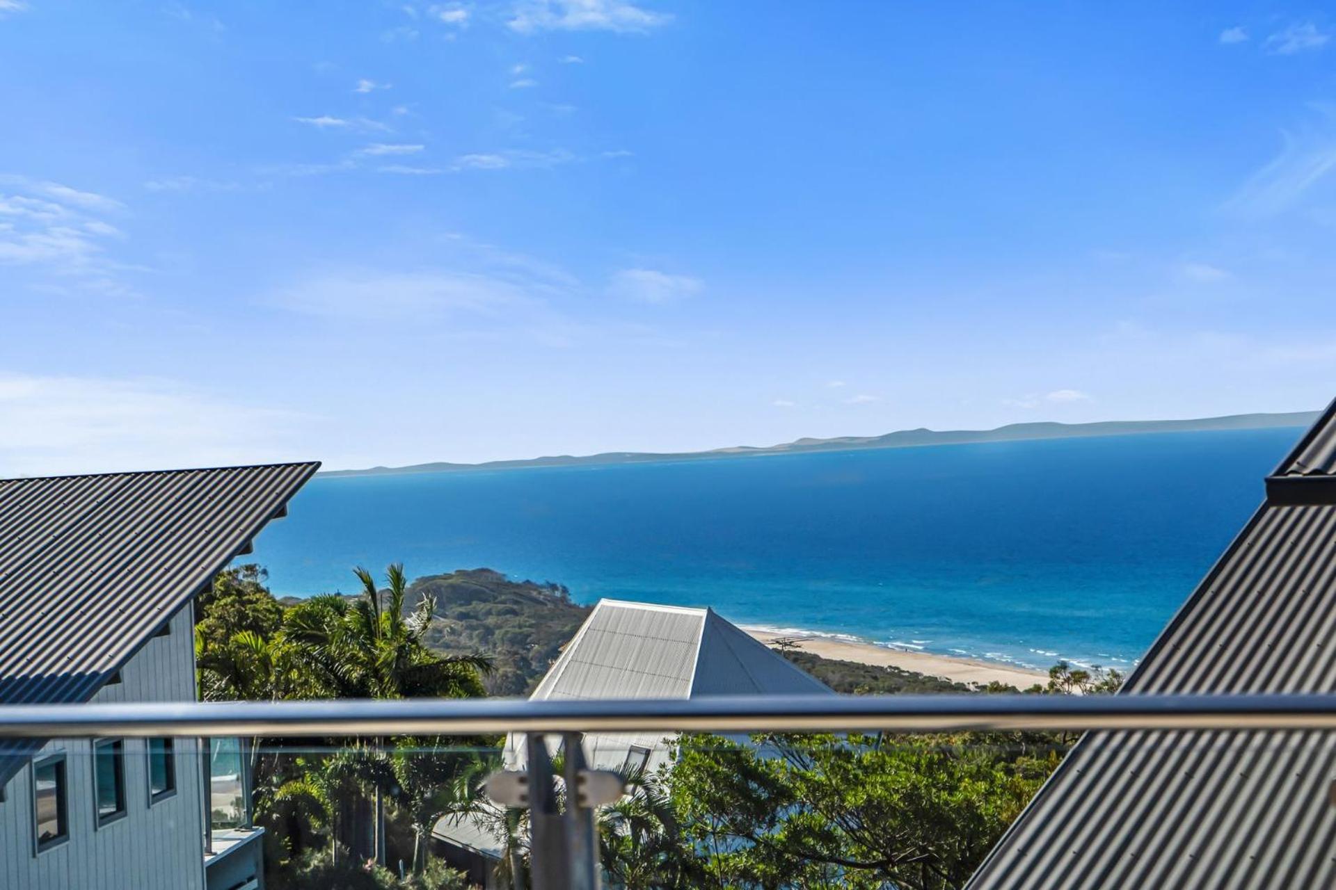 Warragi 5 by Discover Stradbroke - pool