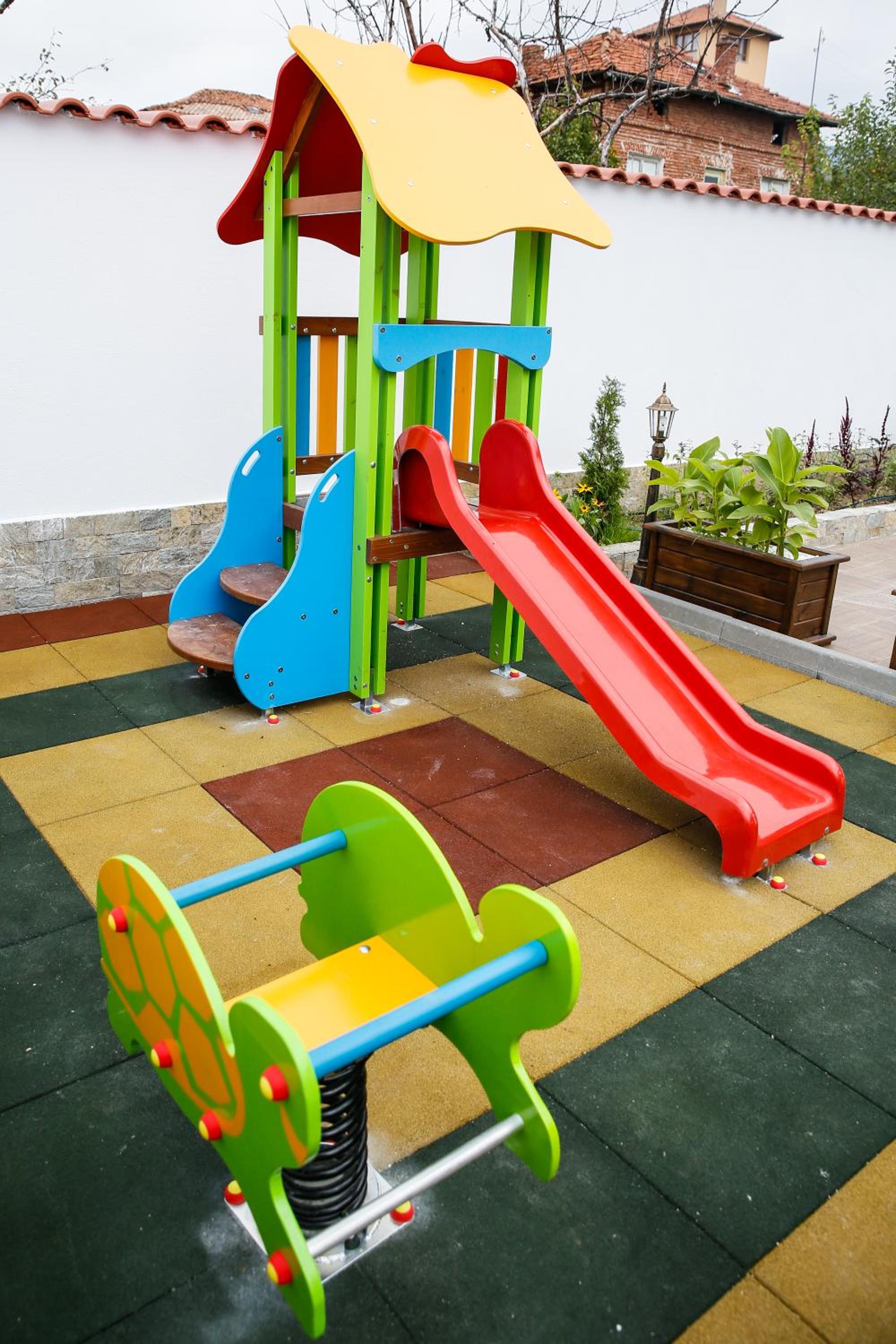 Einstein House & Spa
