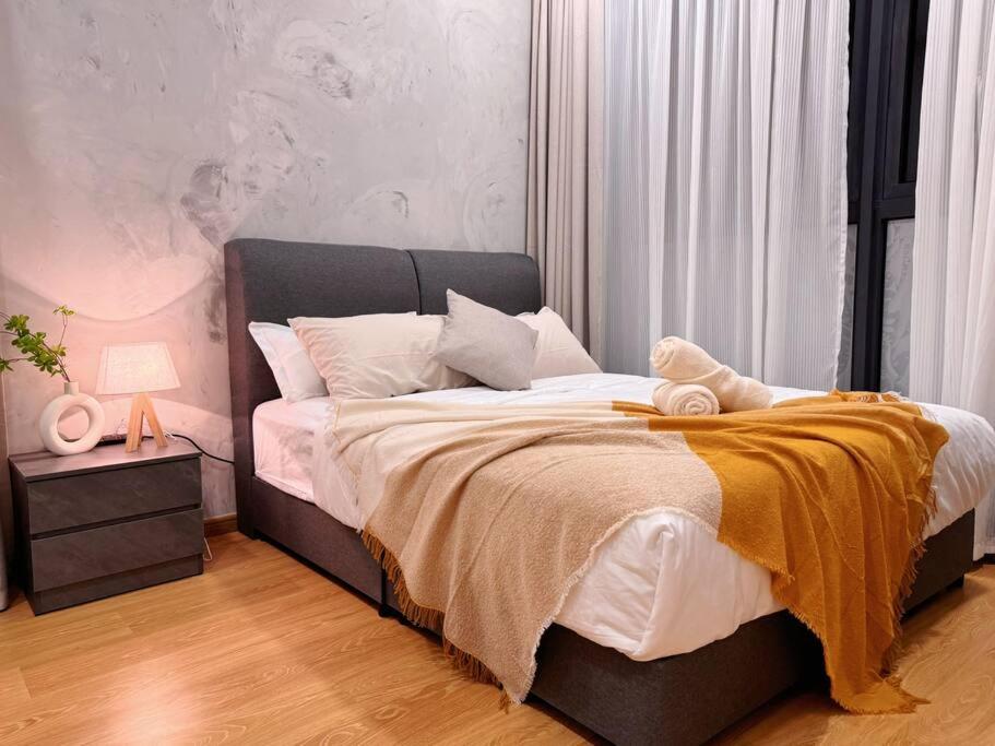 Unblocked Sea & City Views FOC Netflix Access and Youtube Premium 3Beds3Bath 6-11pax