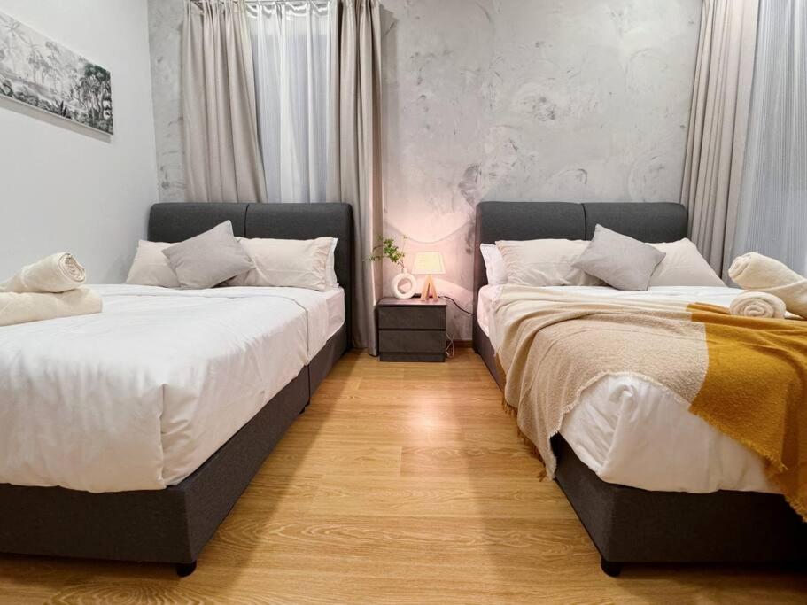 Unblocked Sea & City Views FOC Netflix Access and Youtube Premium 3Beds3Bath 6-11pax