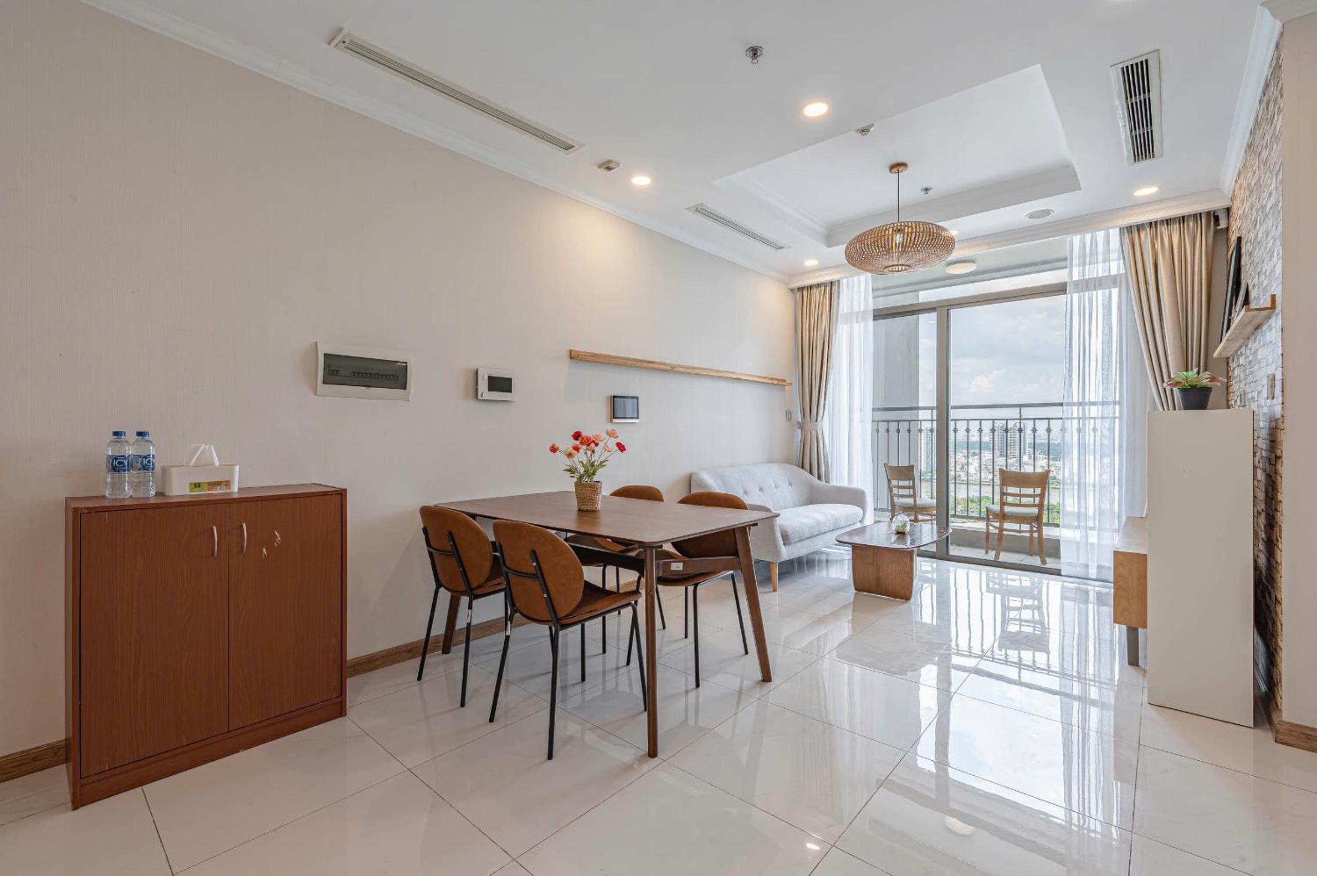 Apartment in Landmark-Vinhome Central Park by Yen