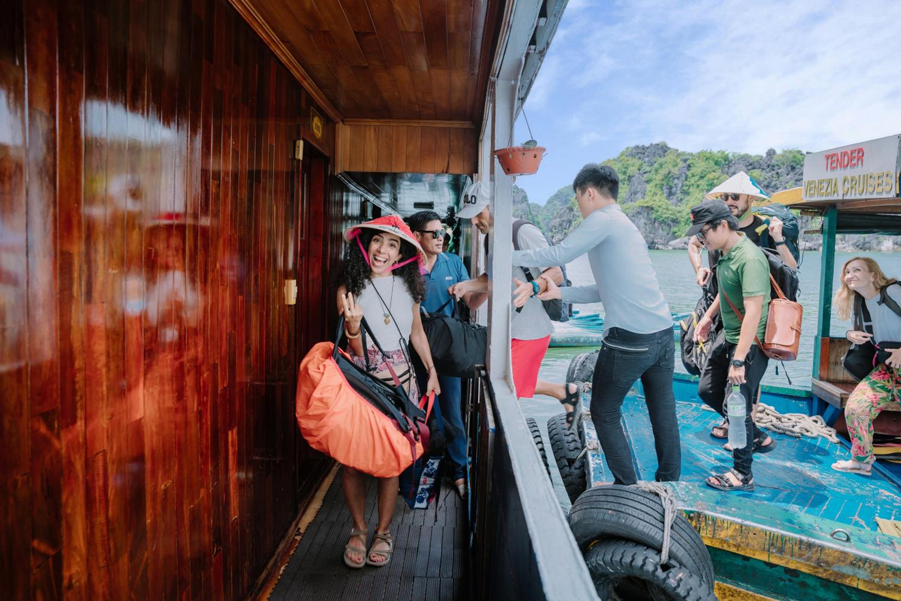 Venezia Boutique Cruises - Catba island