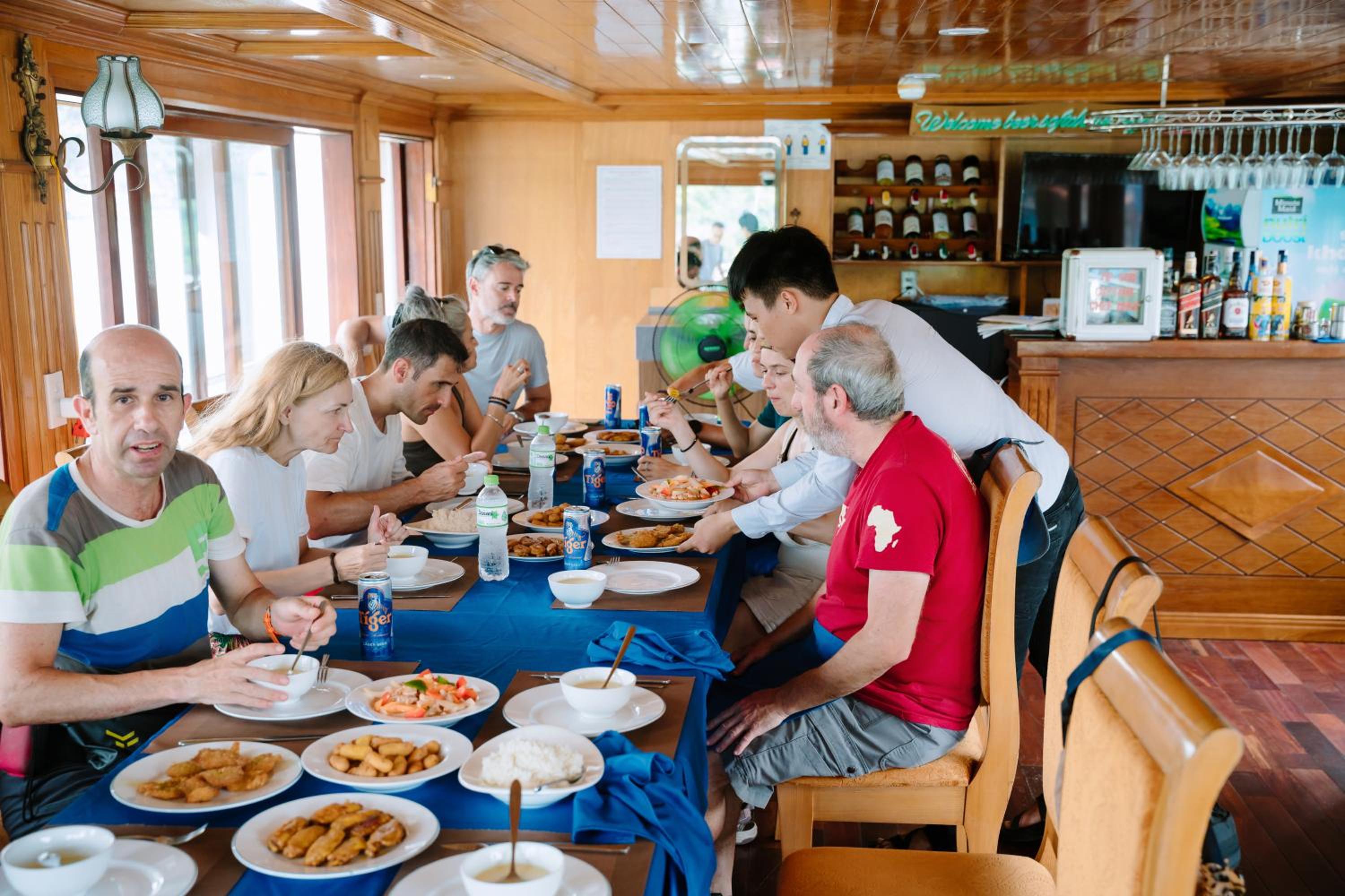 Venezia Boutique Cruises - Catba island