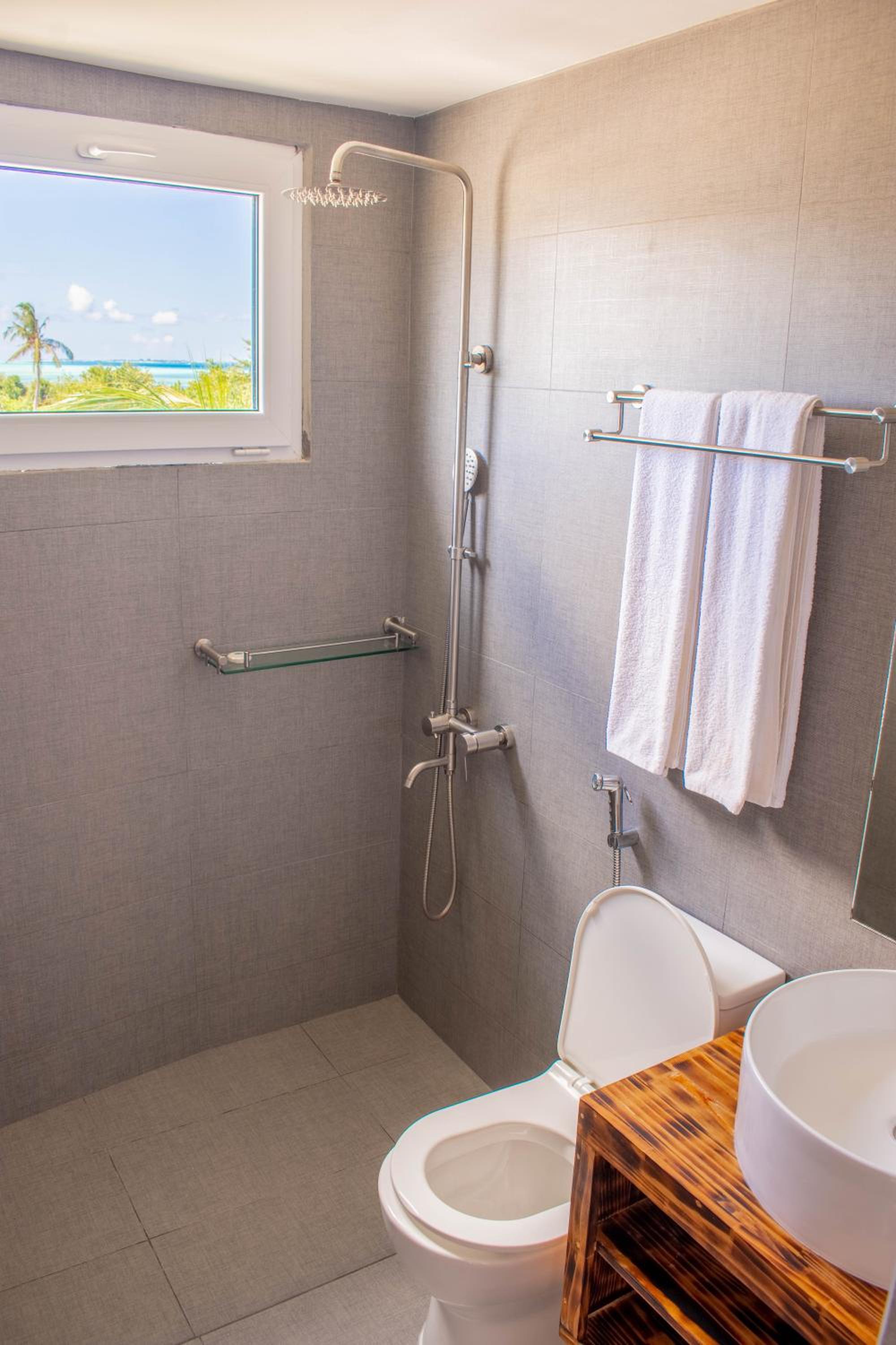 Dhiffushi Inn 42