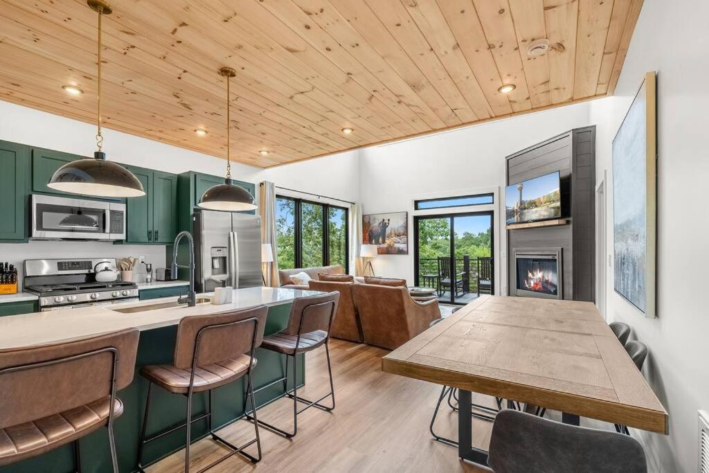 Modern Alpine Retreat
