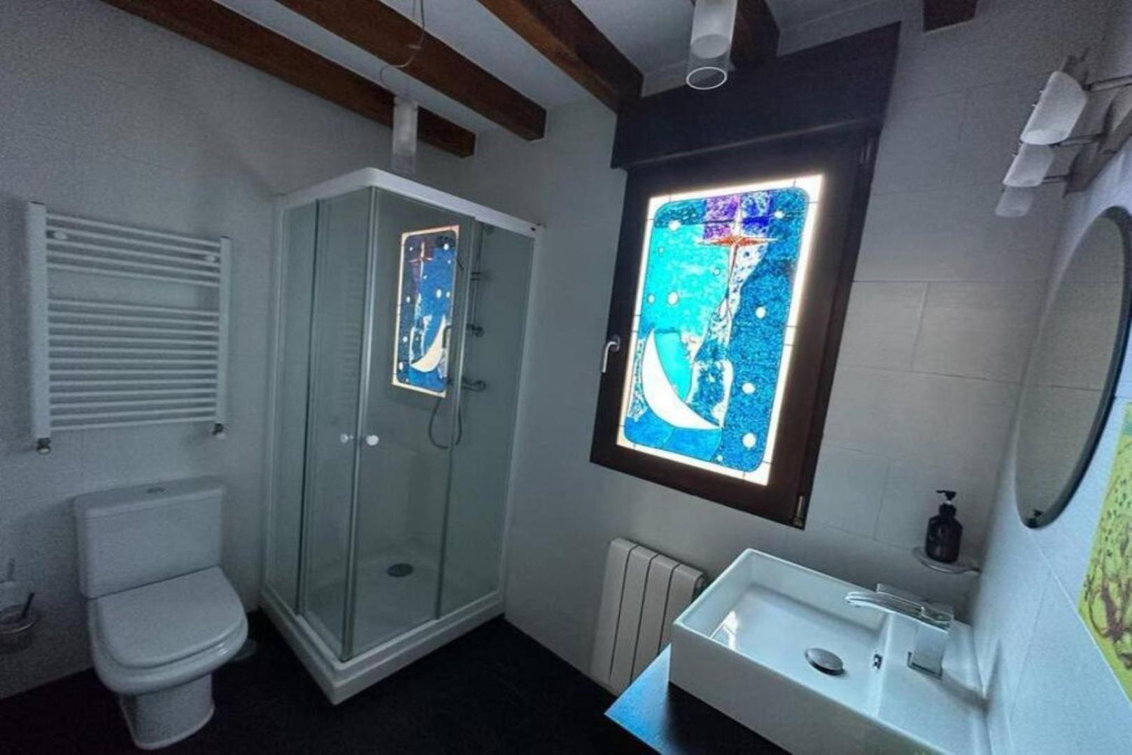 Casa con jacuzzi