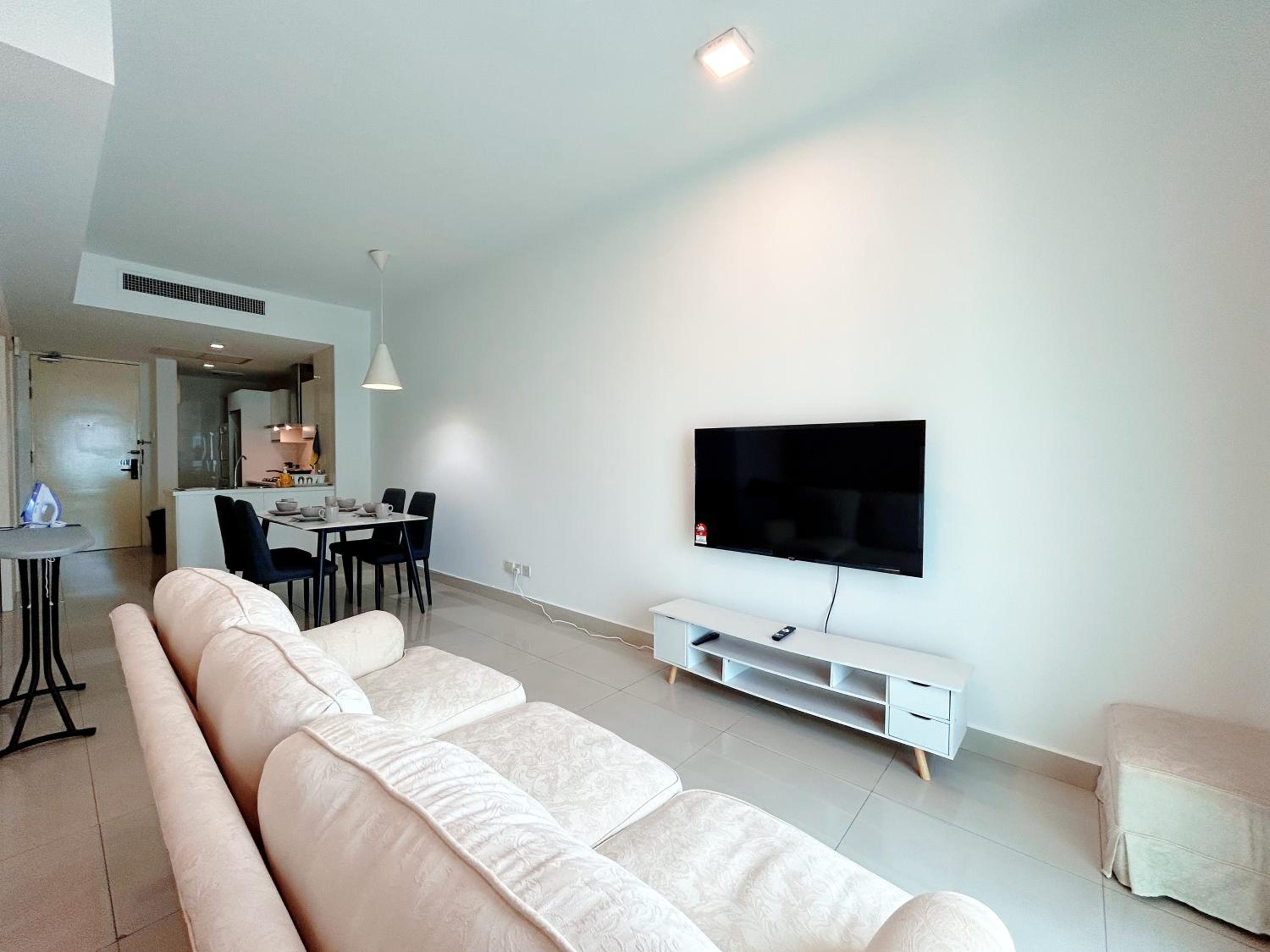 Solaris Dutamas by Manhattan Group