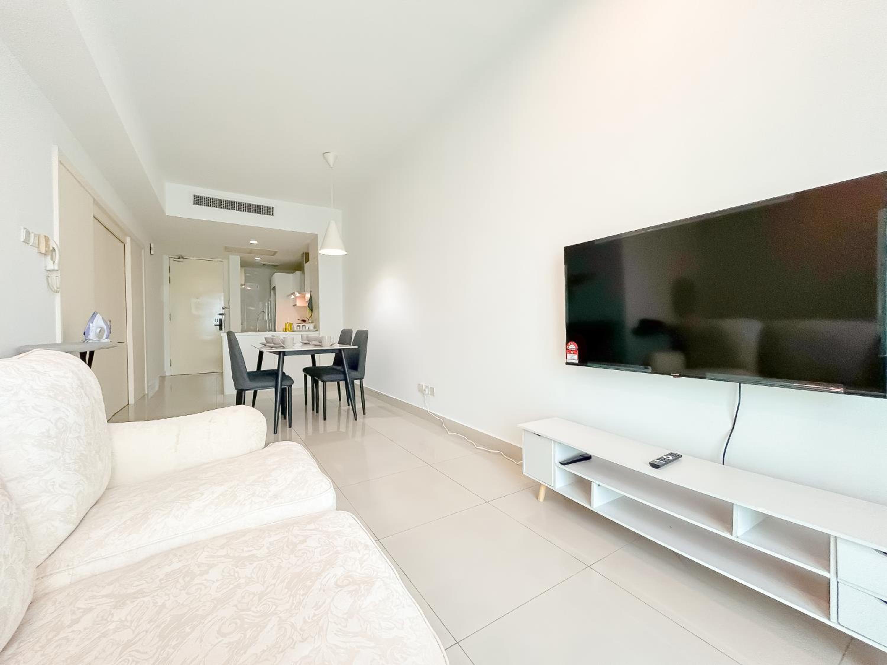 Solaris Dutamas by Manhattan Group