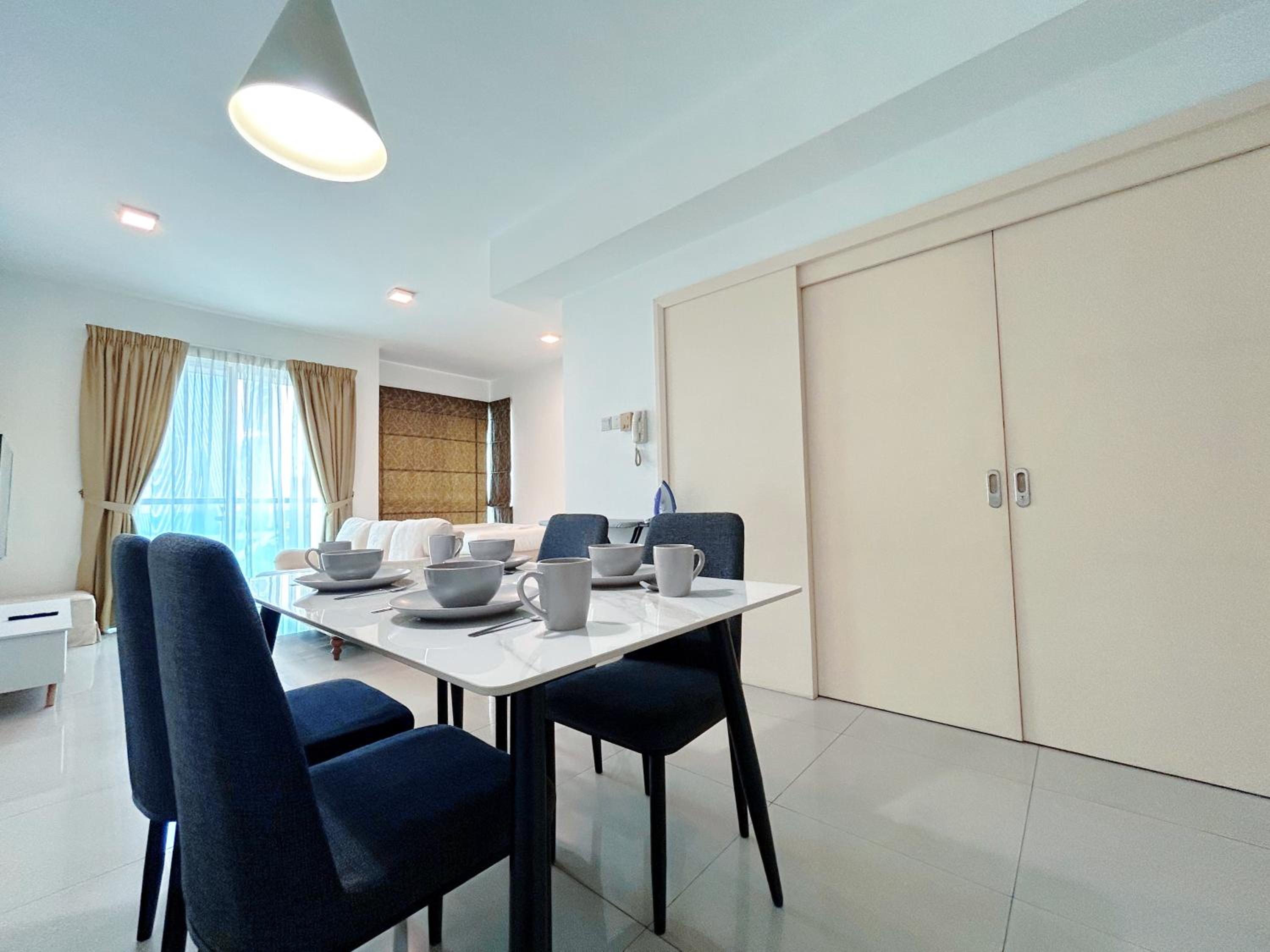 Solaris Dutamas by Manhattan Group