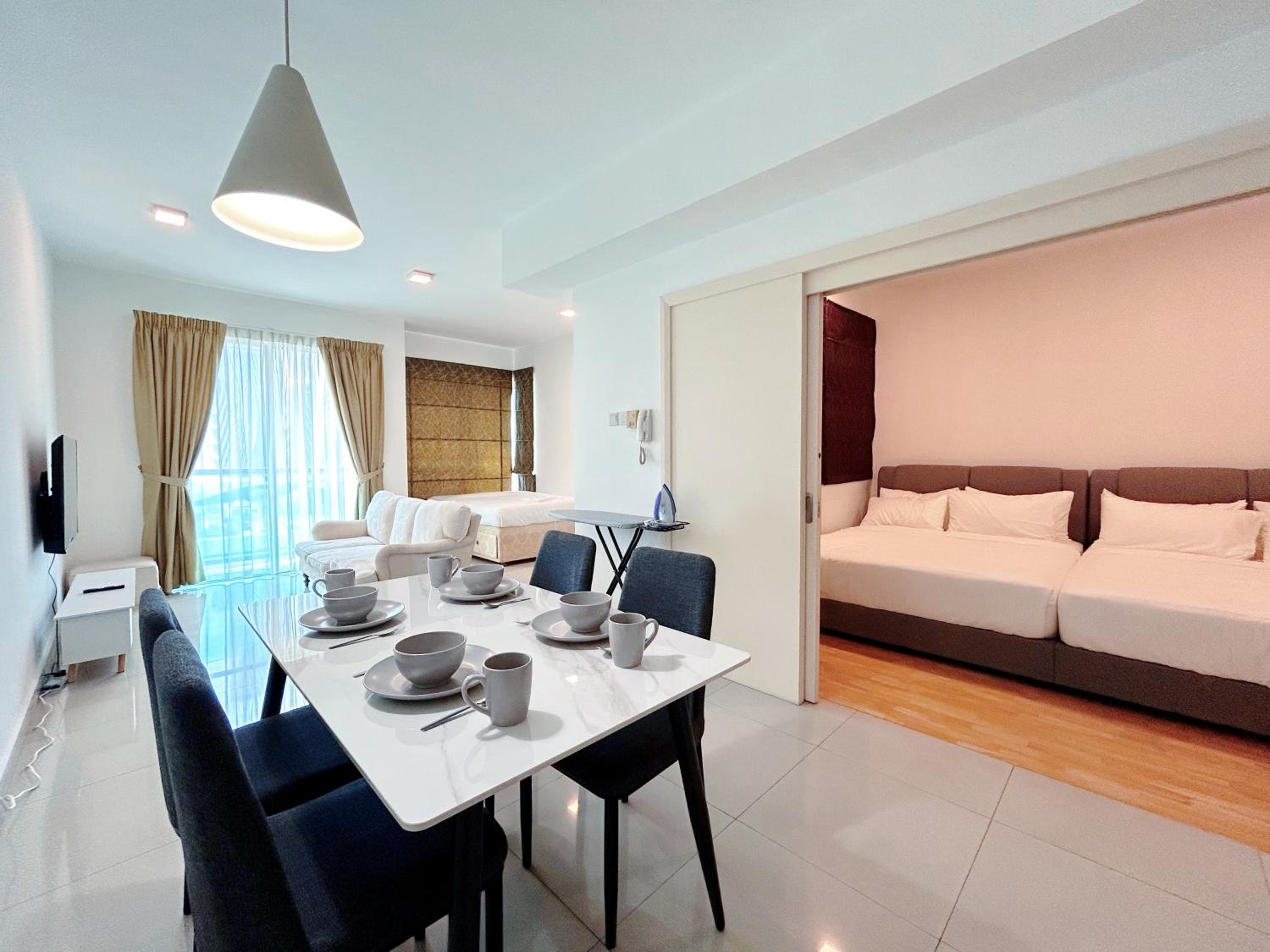 Solaris Dutamas by Manhattan Group