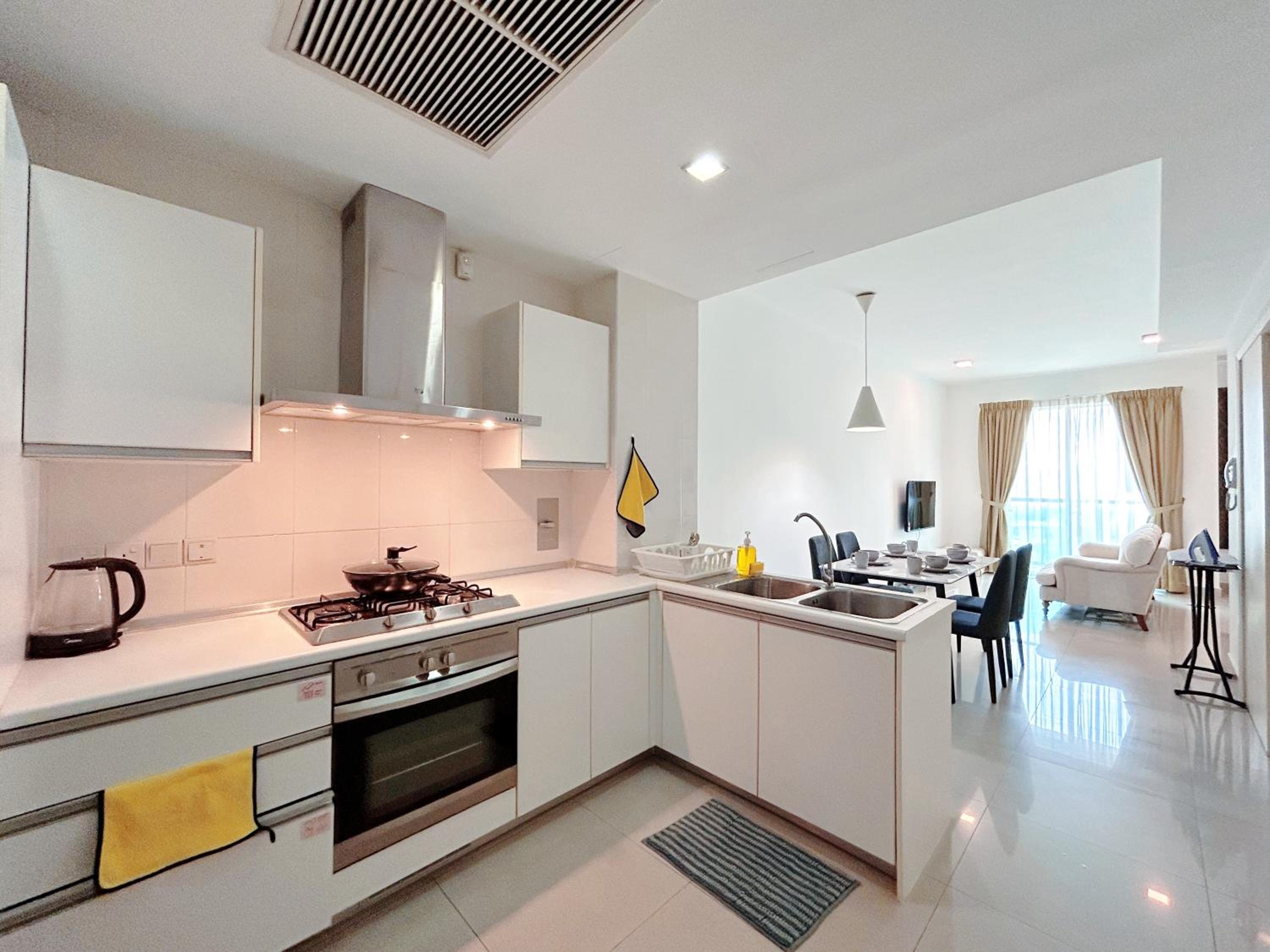 Solaris Dutamas by Manhattan Group