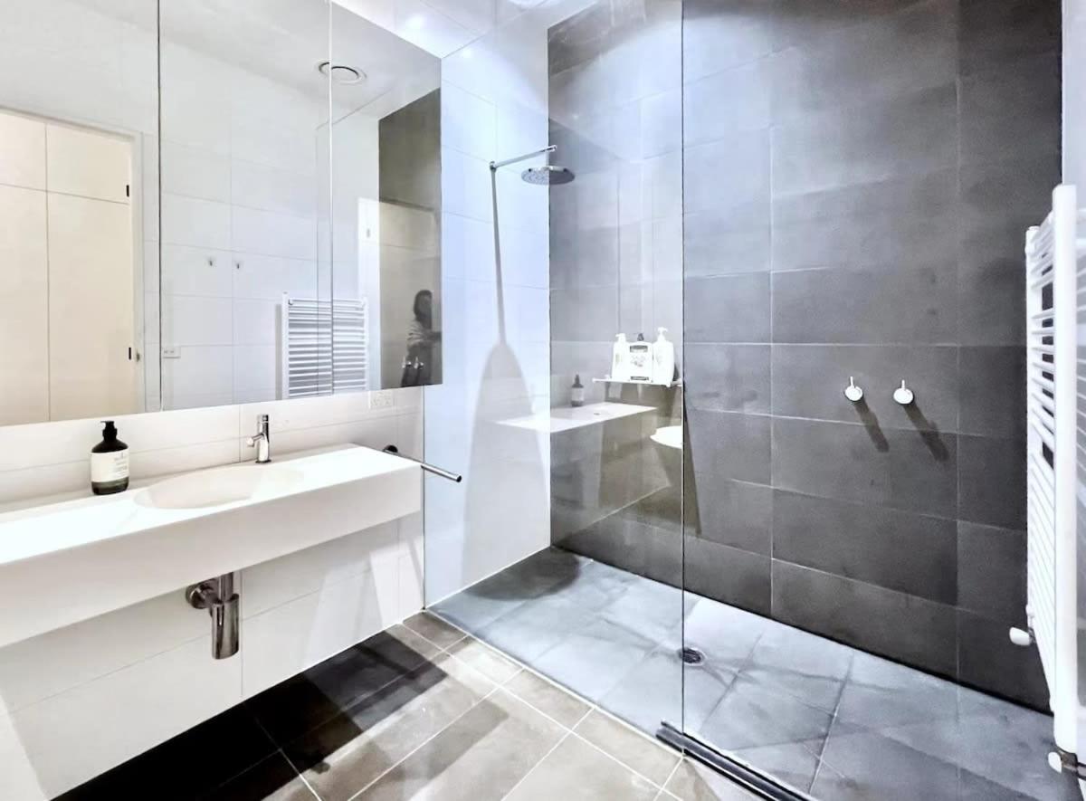 Camberwell Holiday Home With Pool