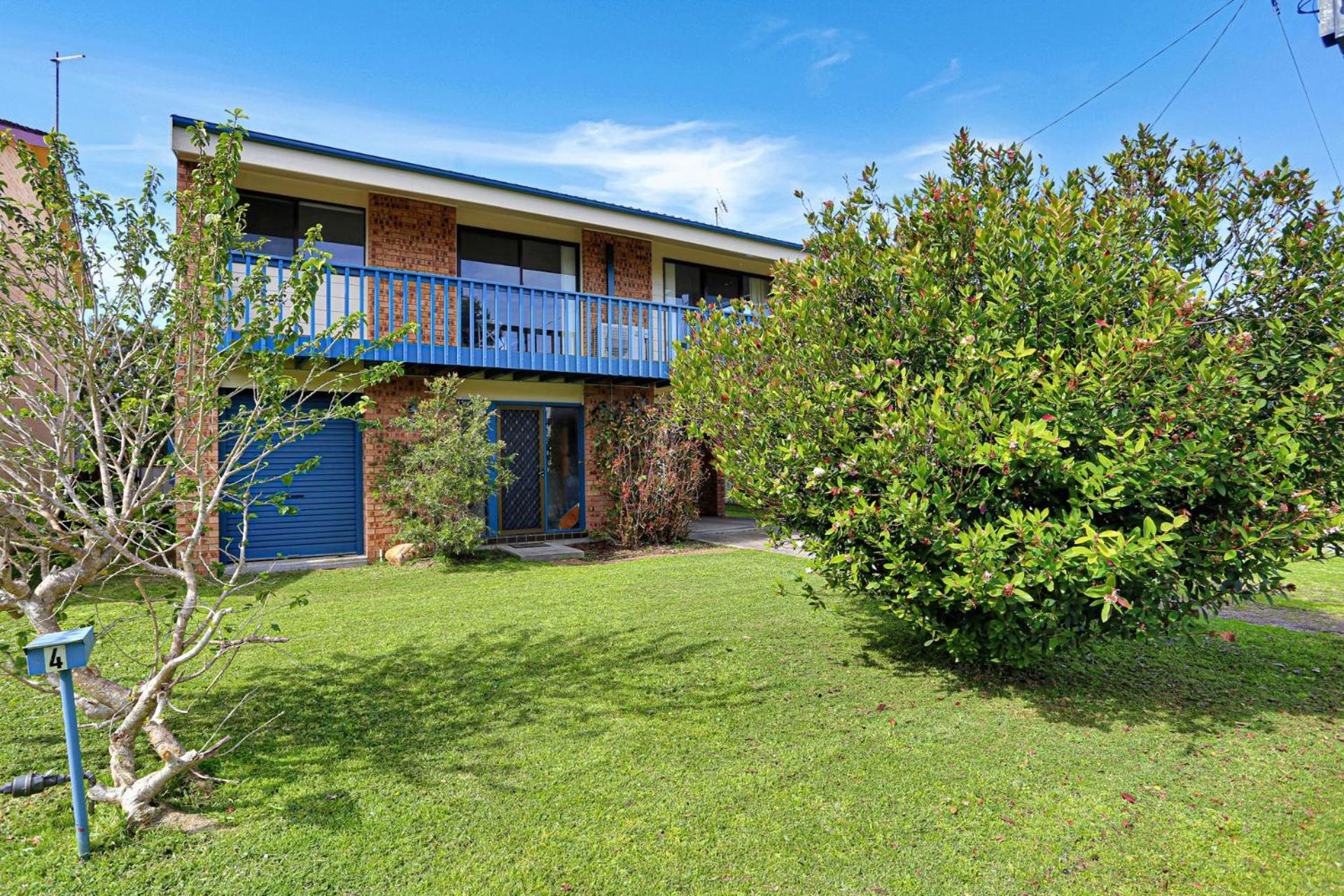 Pet Friendly on Pelican Close to Myall River