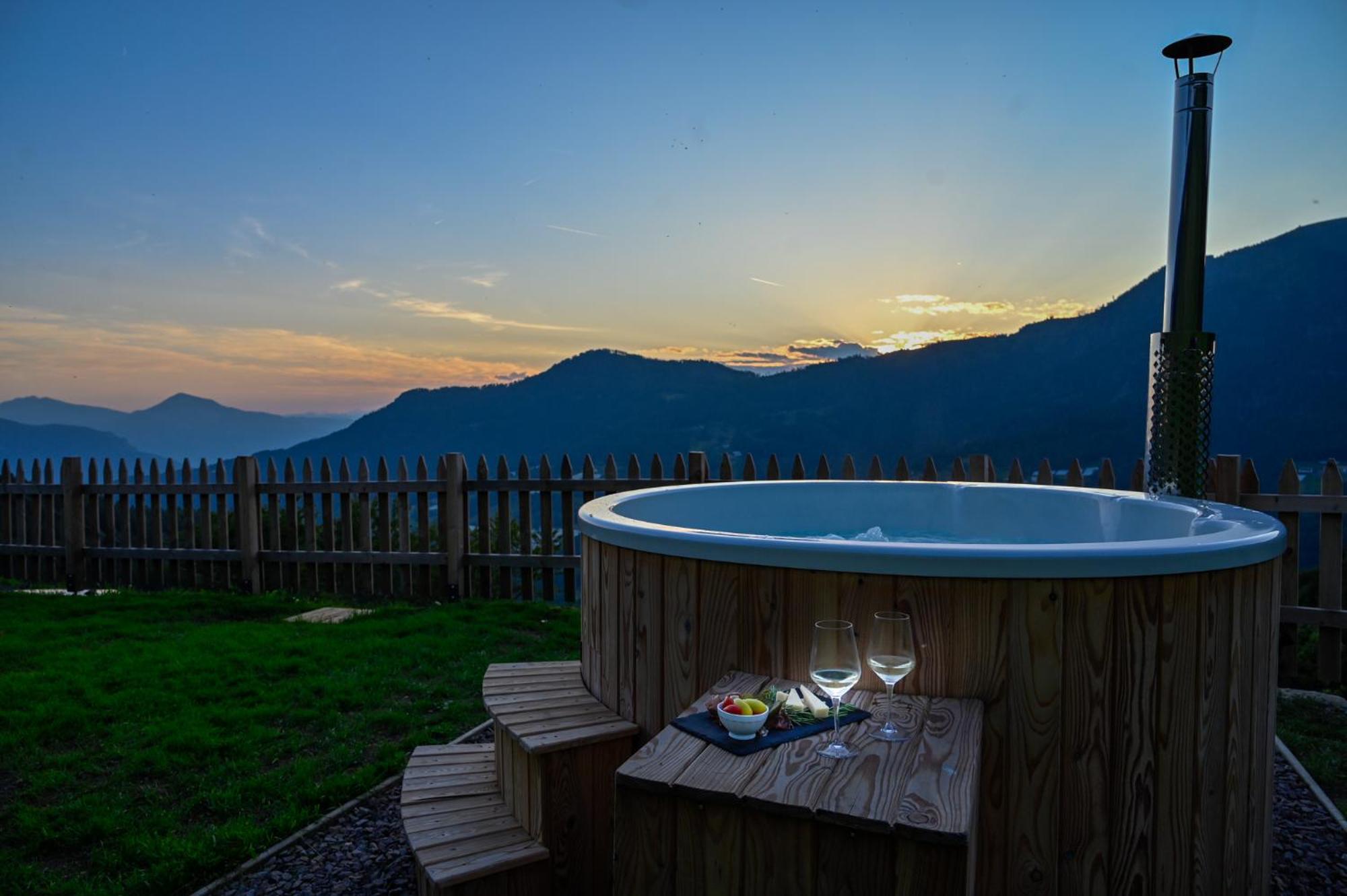 LARIS mountain house