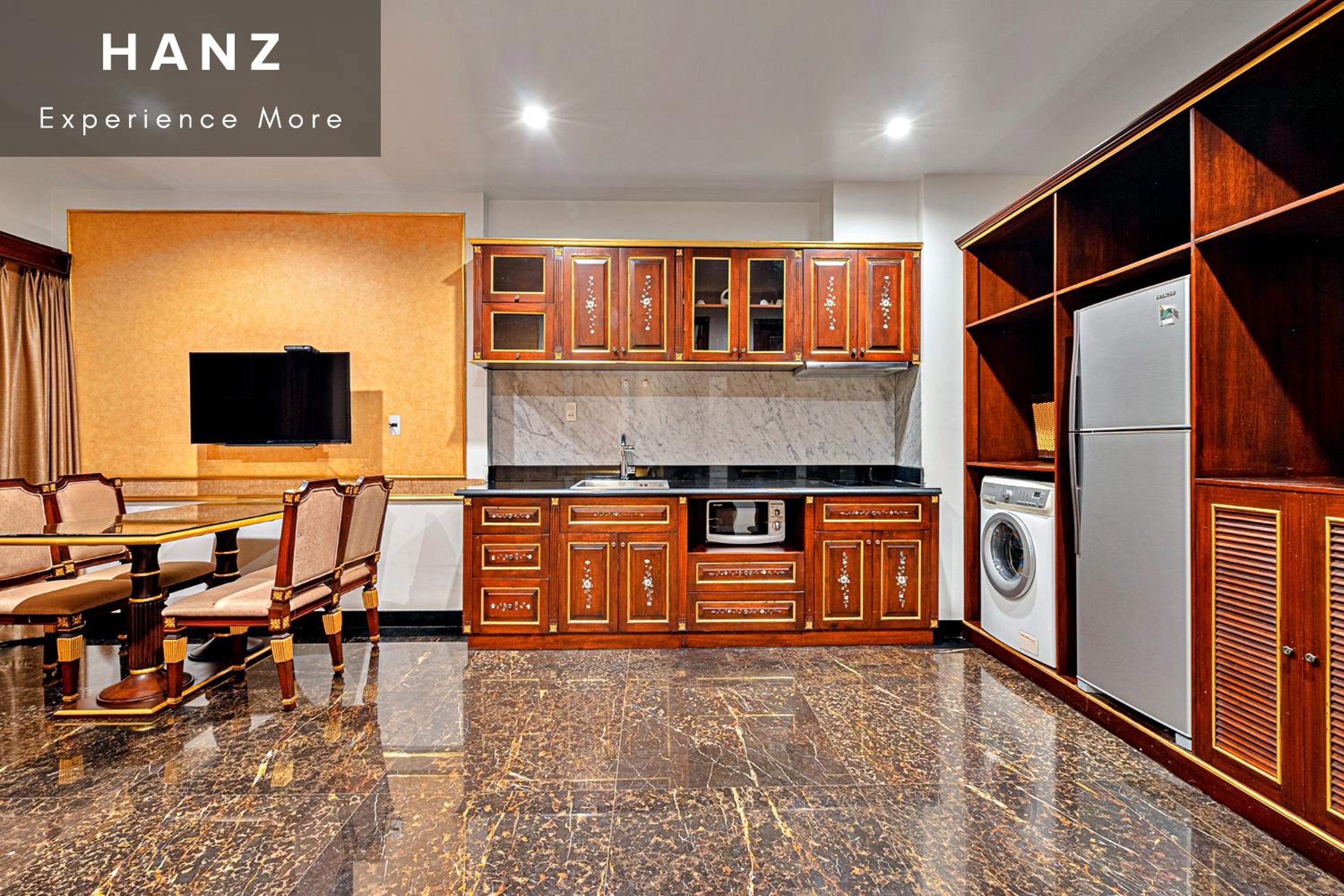 HANZ Business Suite 345AB Tran Hung Dao Street