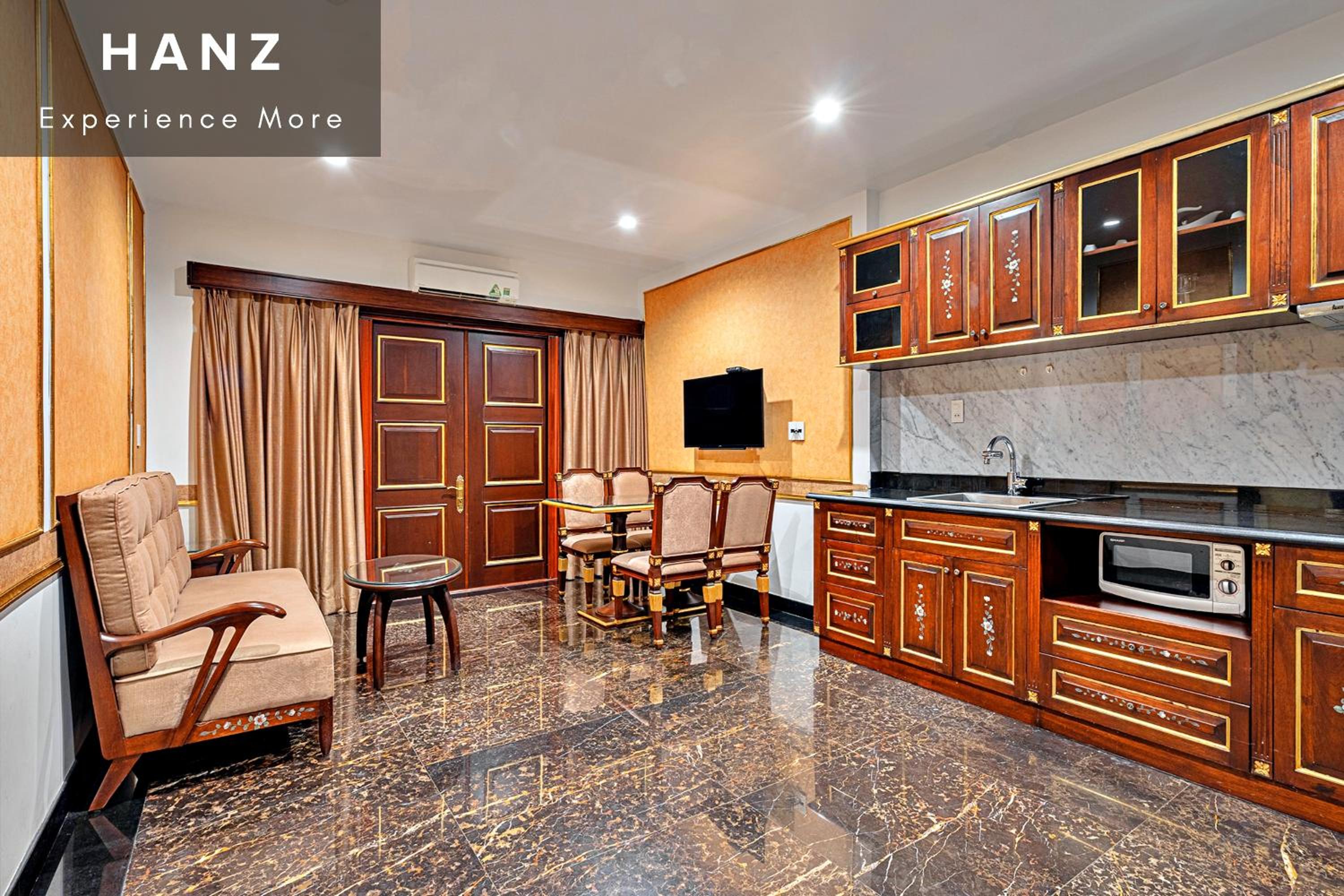 HANZ Business Suite 345AB Tran Hung Dao Street