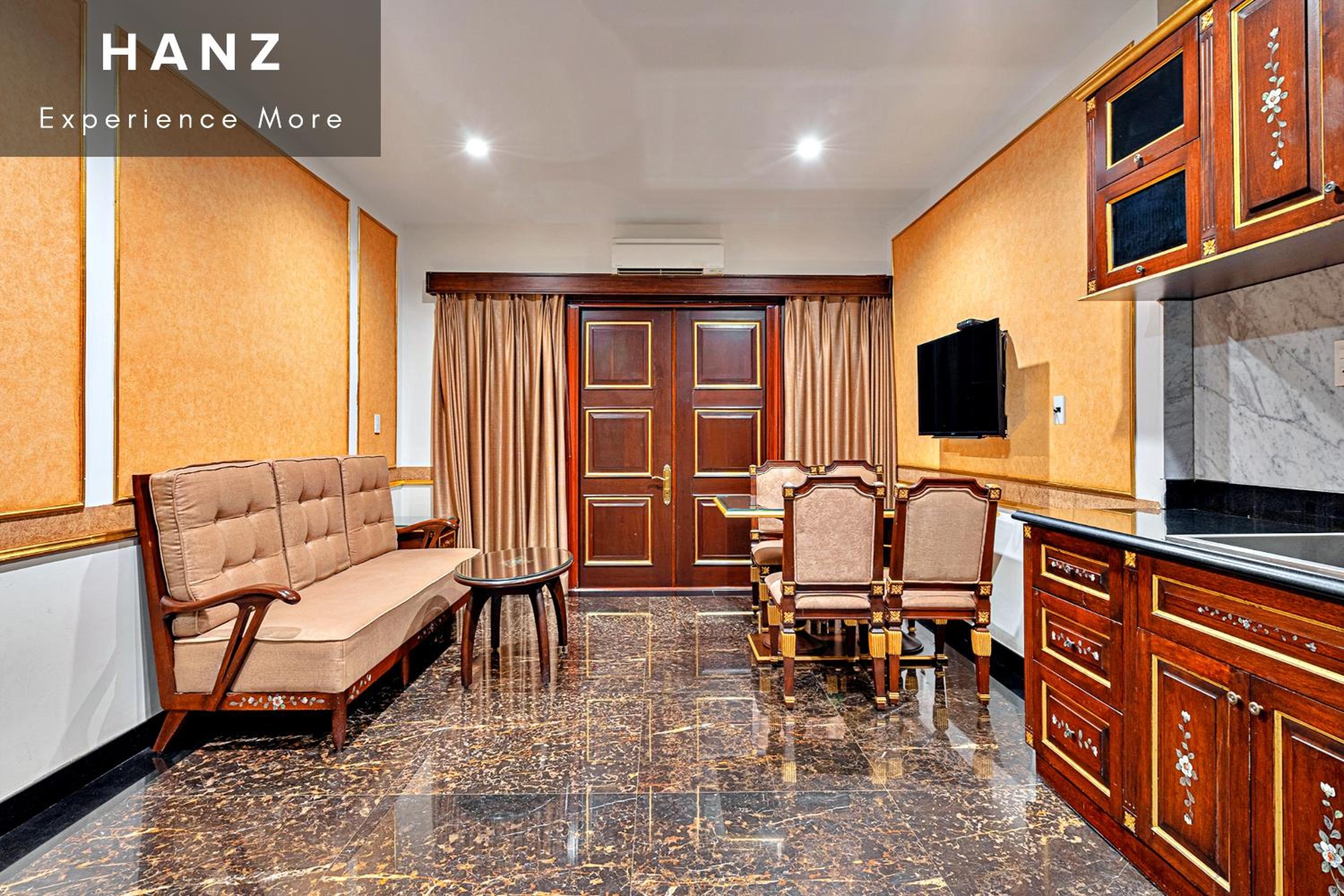 HANZ Business Suite 345AB Tran Hung Dao Street
