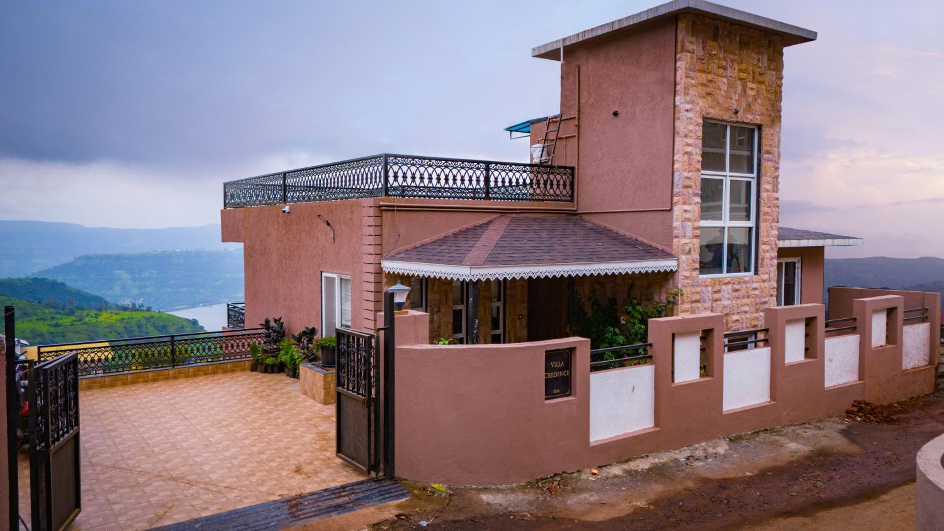Villa Credence