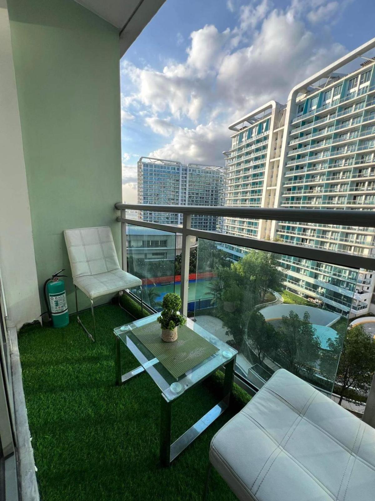 Z At Azure Beach Residents